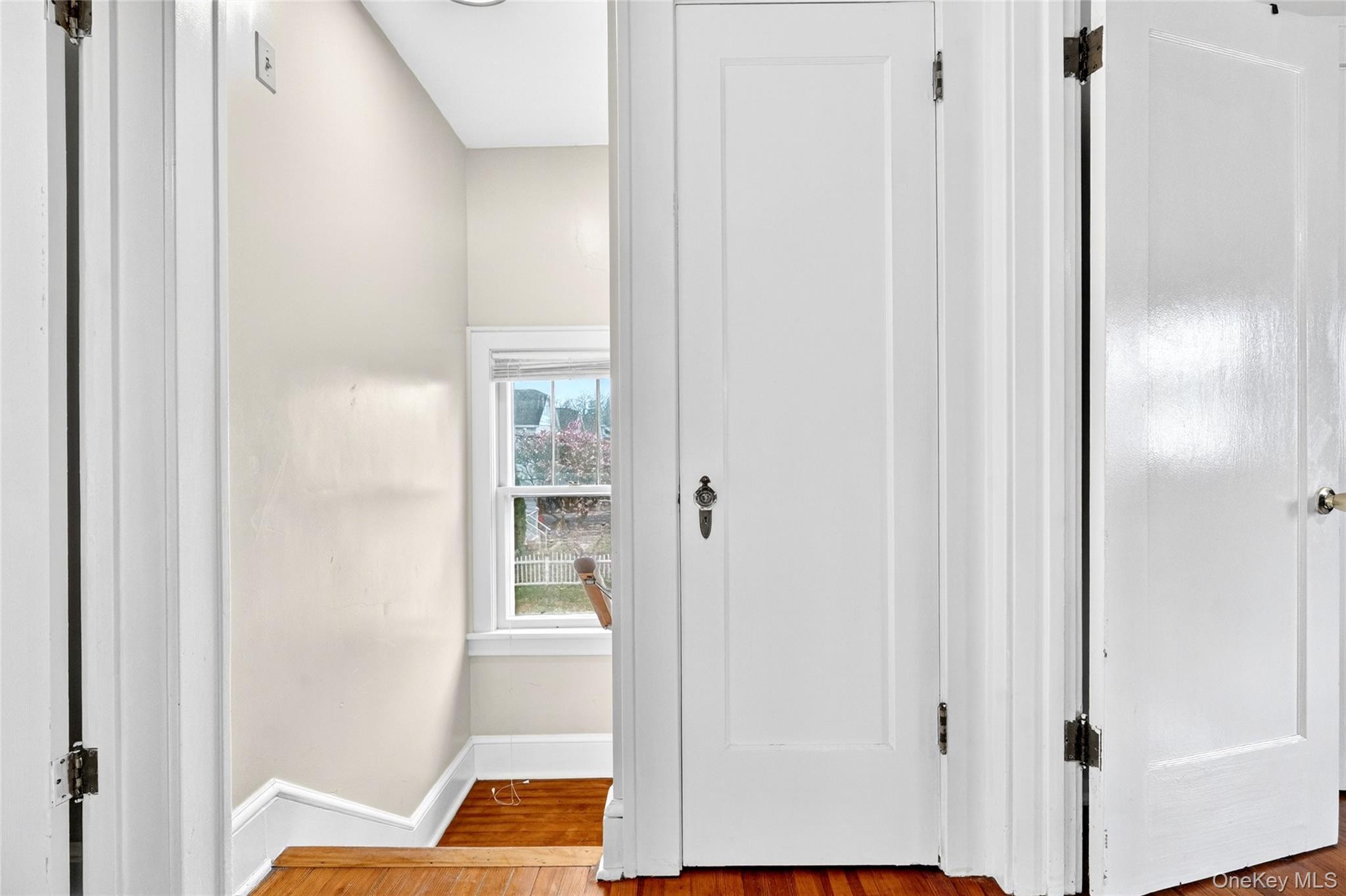 2 W Stone Street Property Photo 24