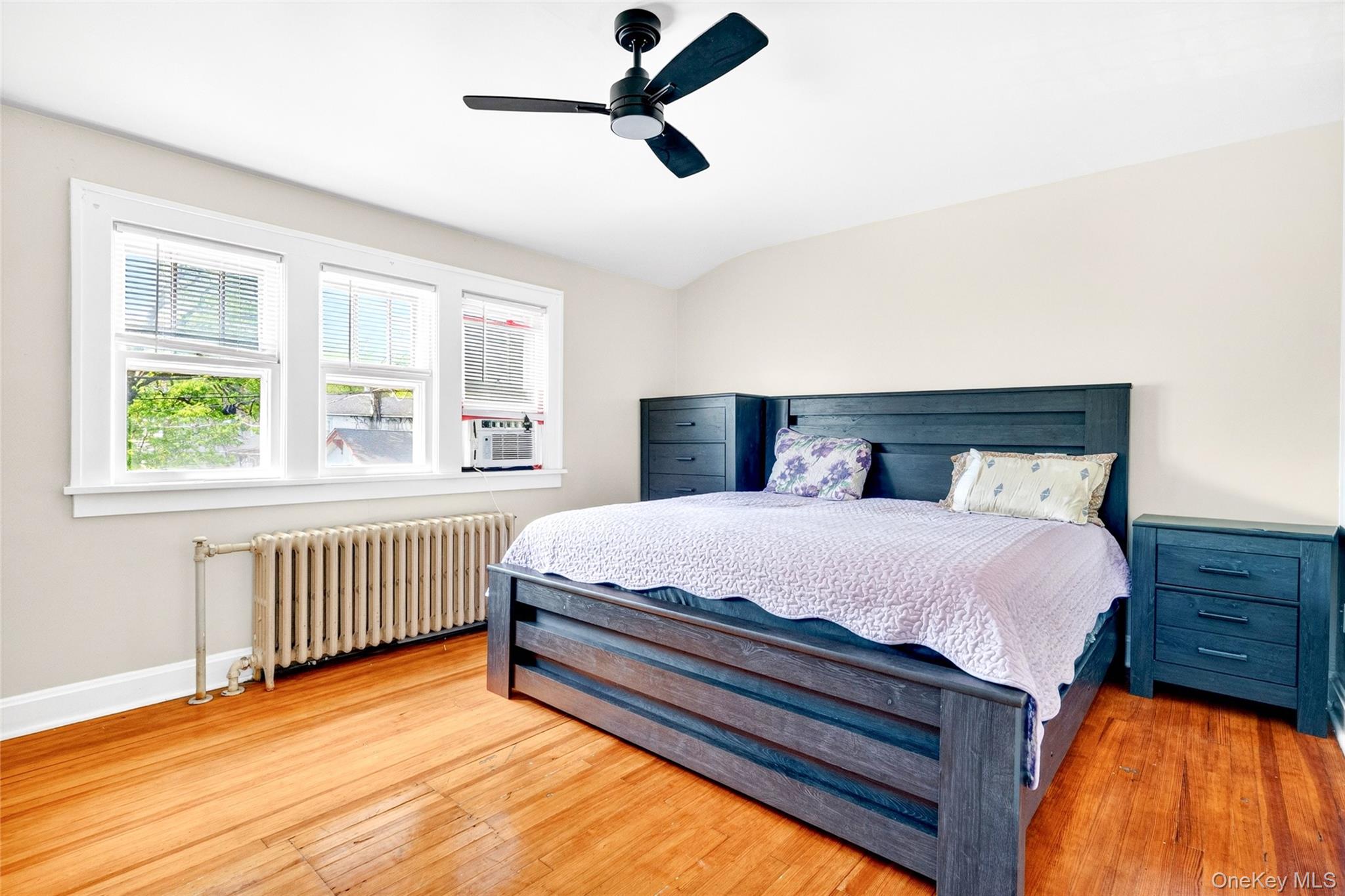 2 W Stone Street Property Photo 25