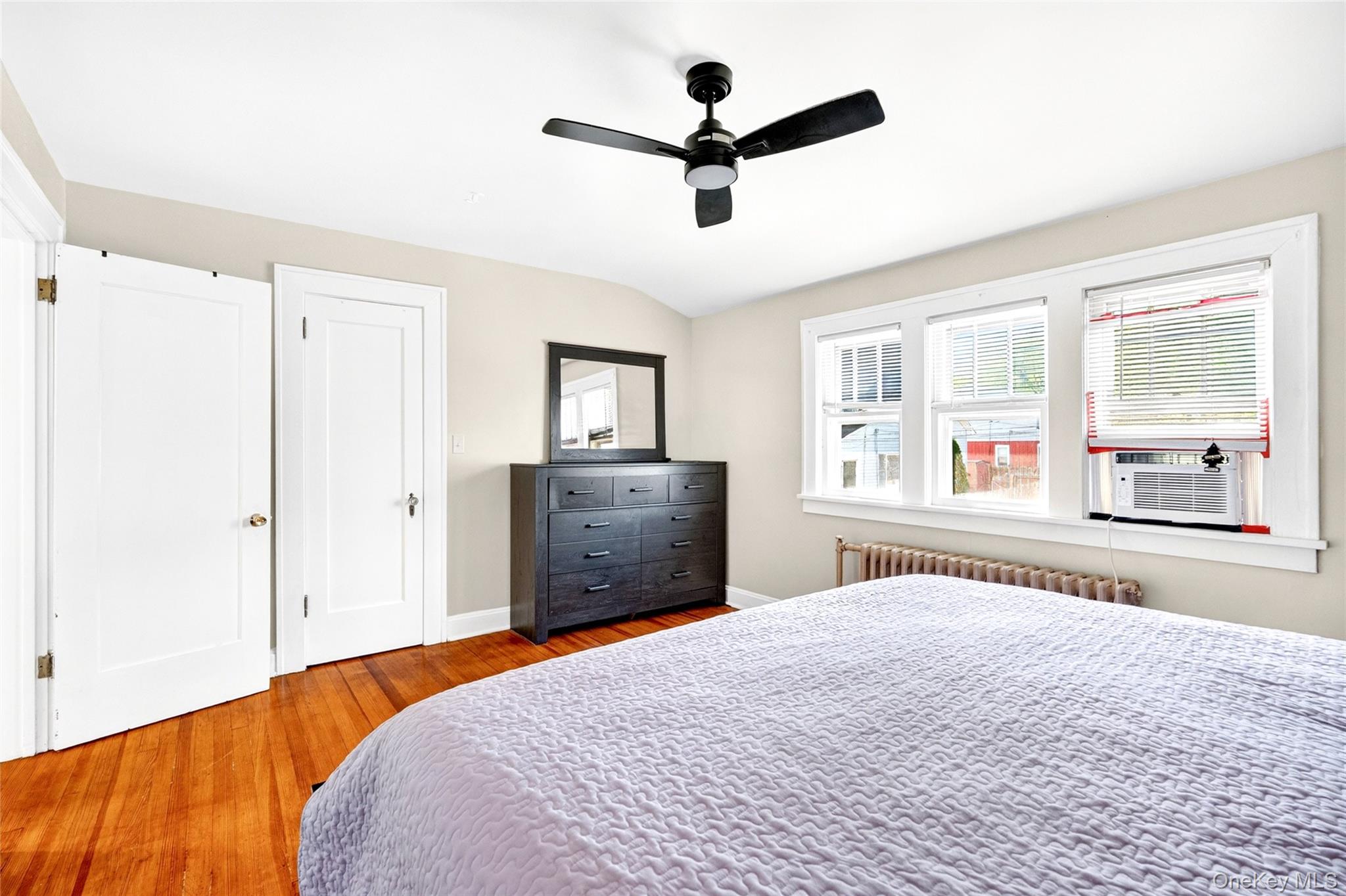 2 W Stone Street Property Photo 28