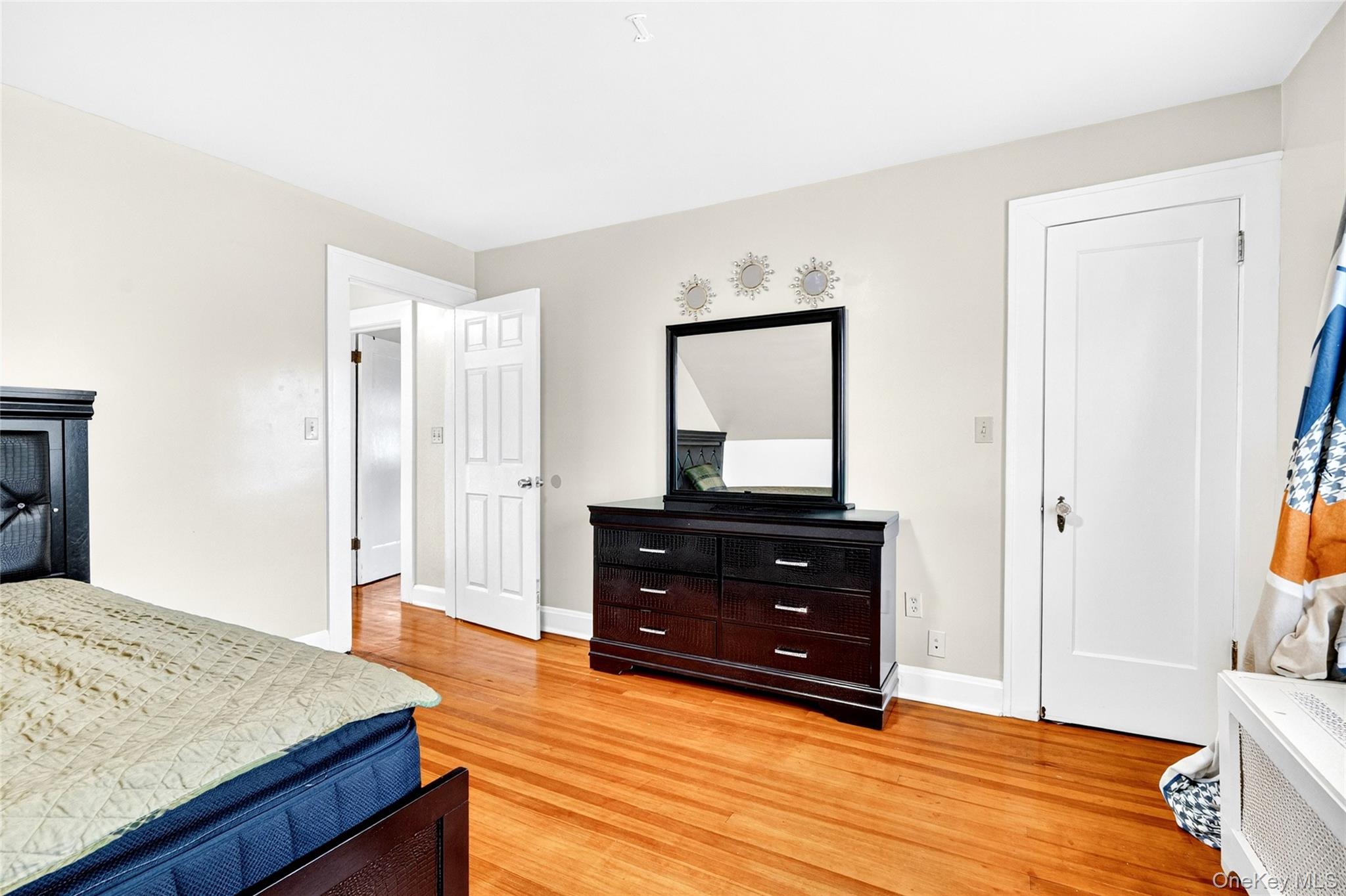 2 W Stone Street Property Photo 31