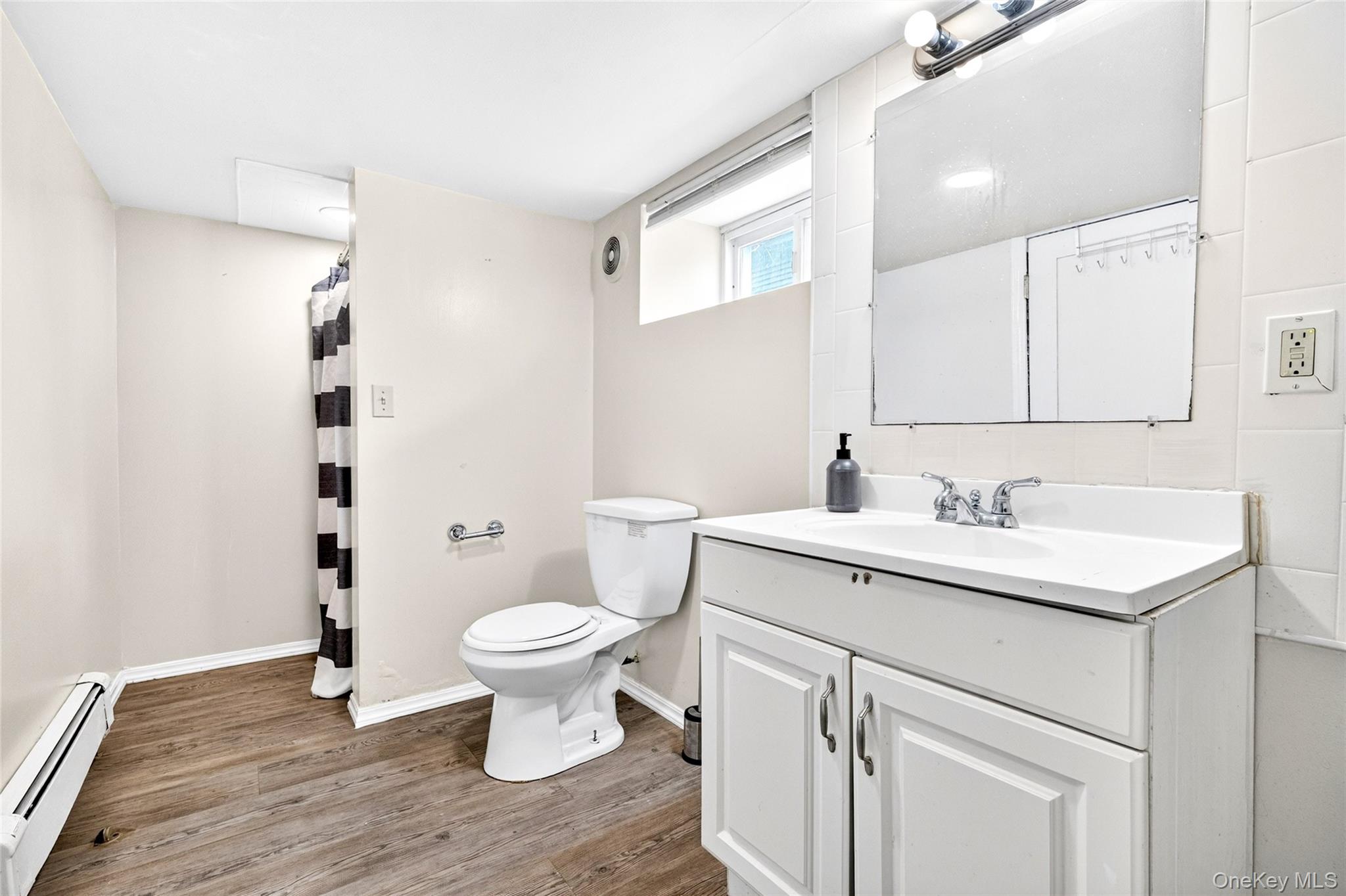 2 W Stone Street Property Photo 41