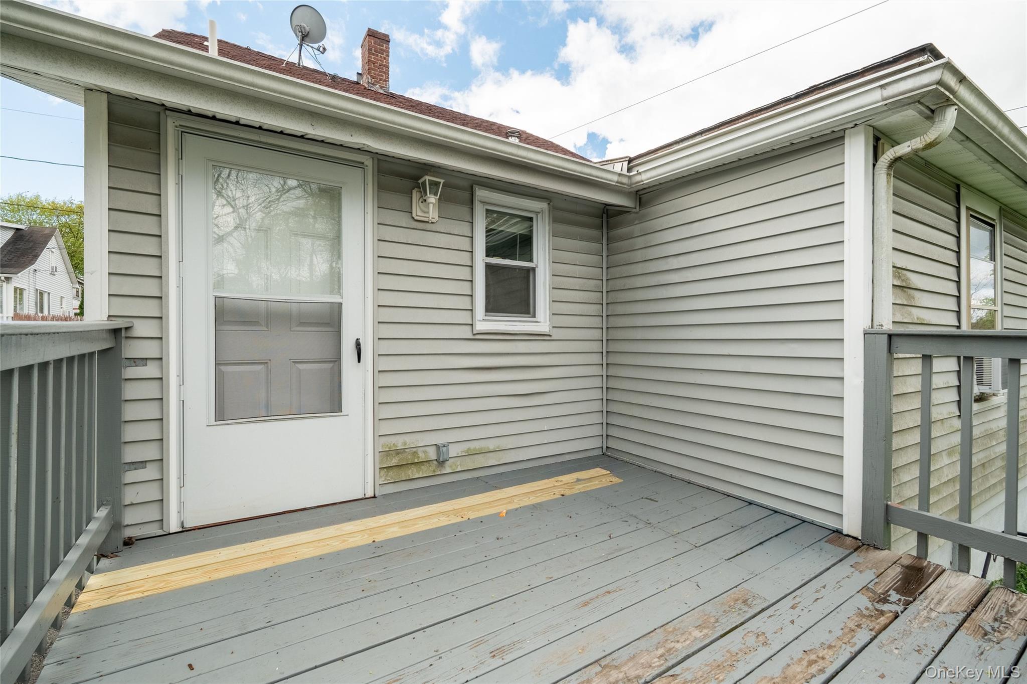 2 W Stone Street Property Photo 45