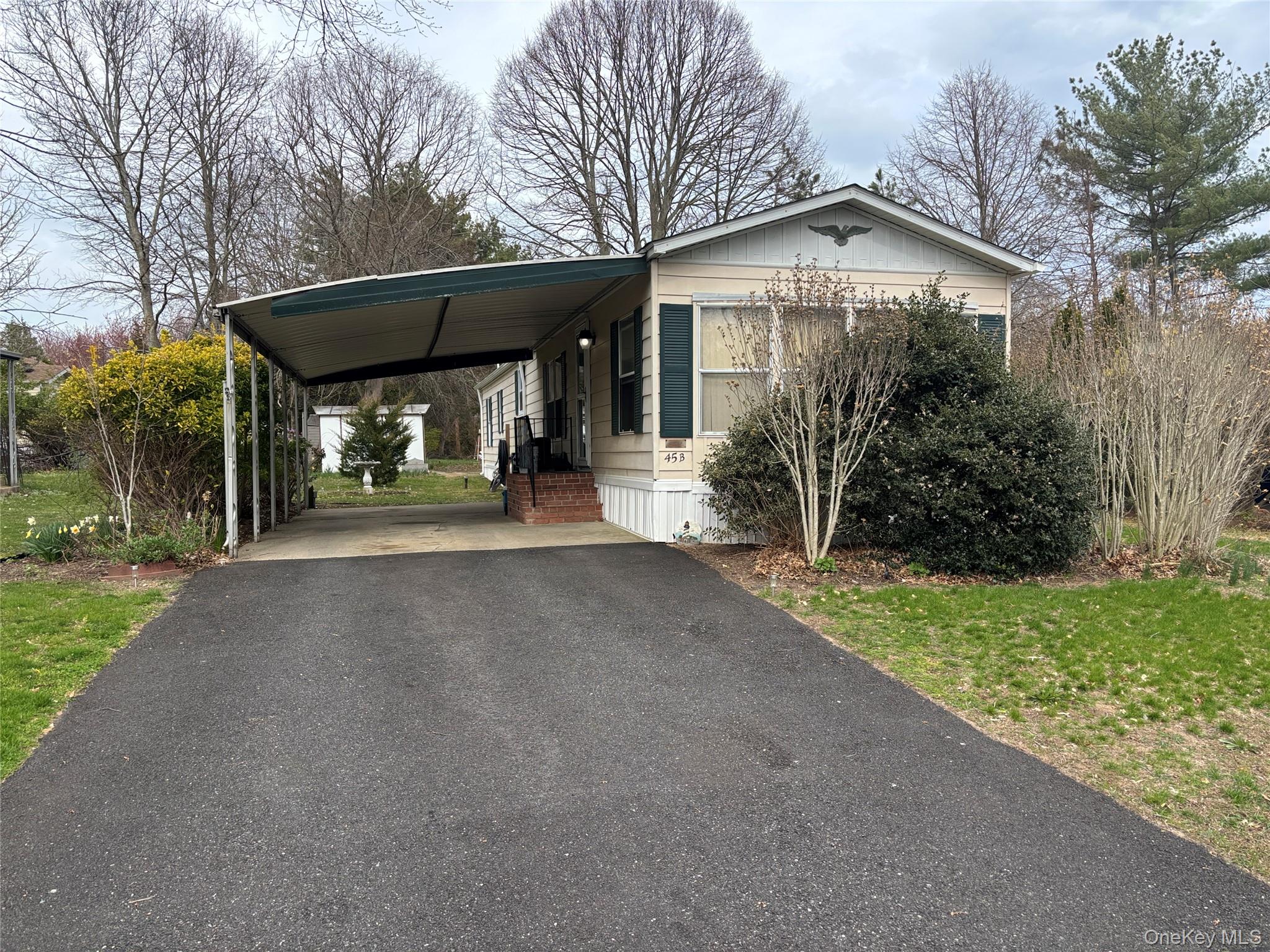 45b Witt Lane 45b Property Photo 1