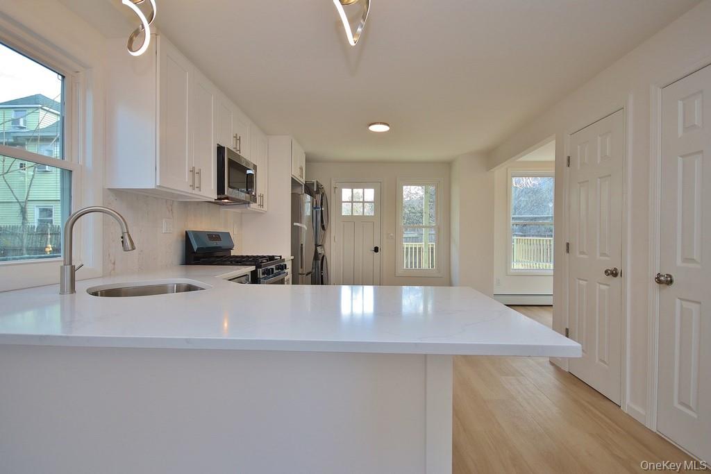 431 4th Street Property Photo 3