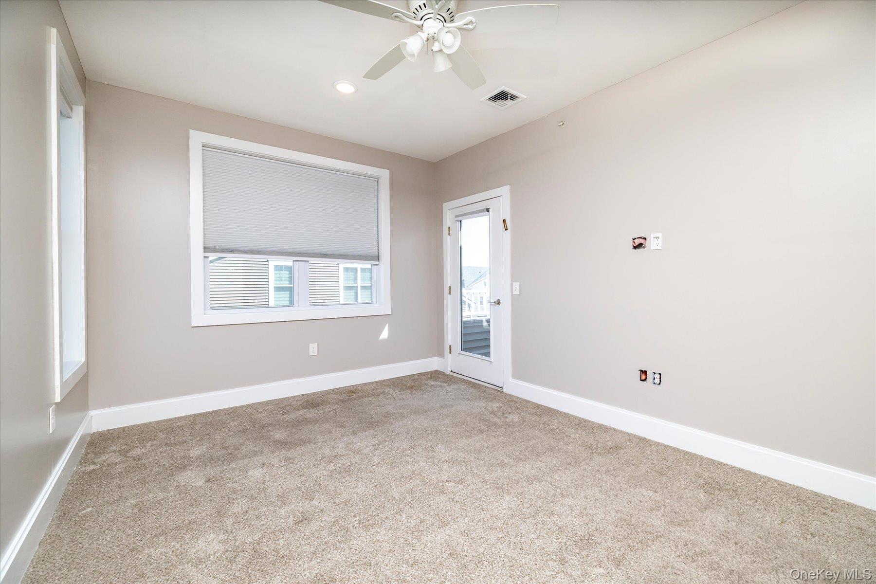 631 Marina Pointe Drive 631 Property Photo 8