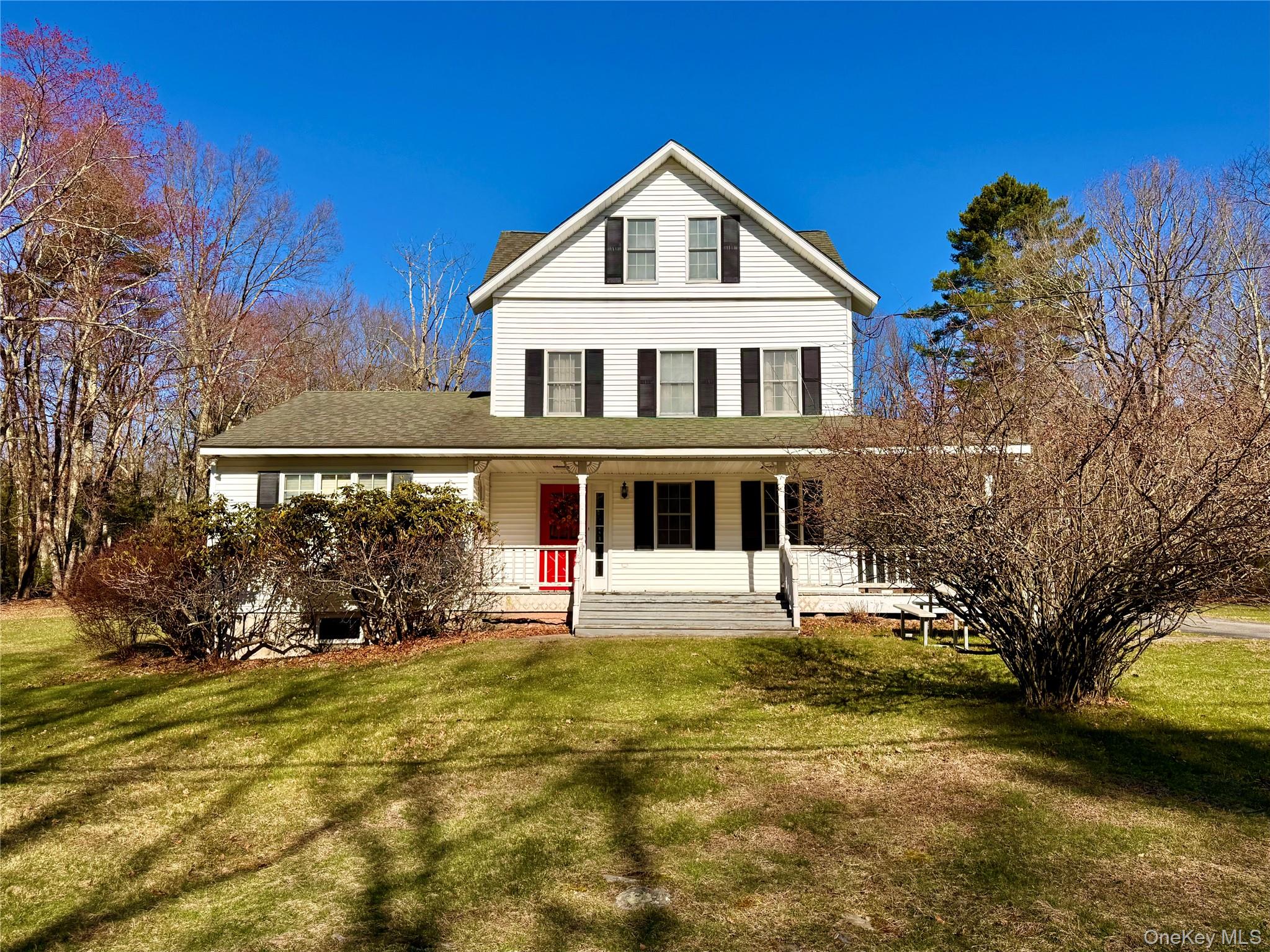 110 Eldred Yulan Road Property Photo 1