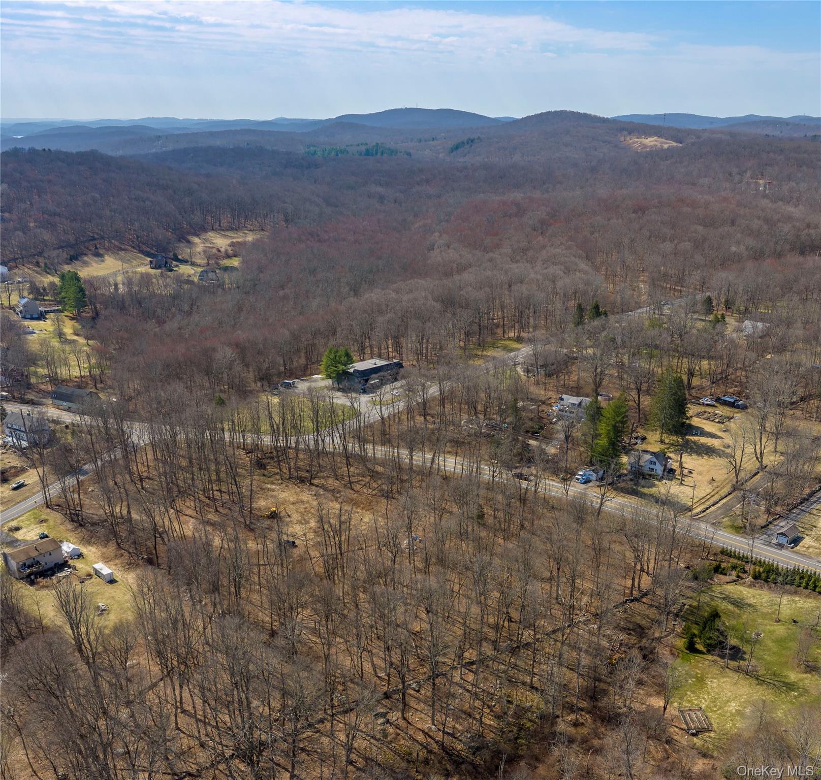 576 Holmes Road Property Photo 4