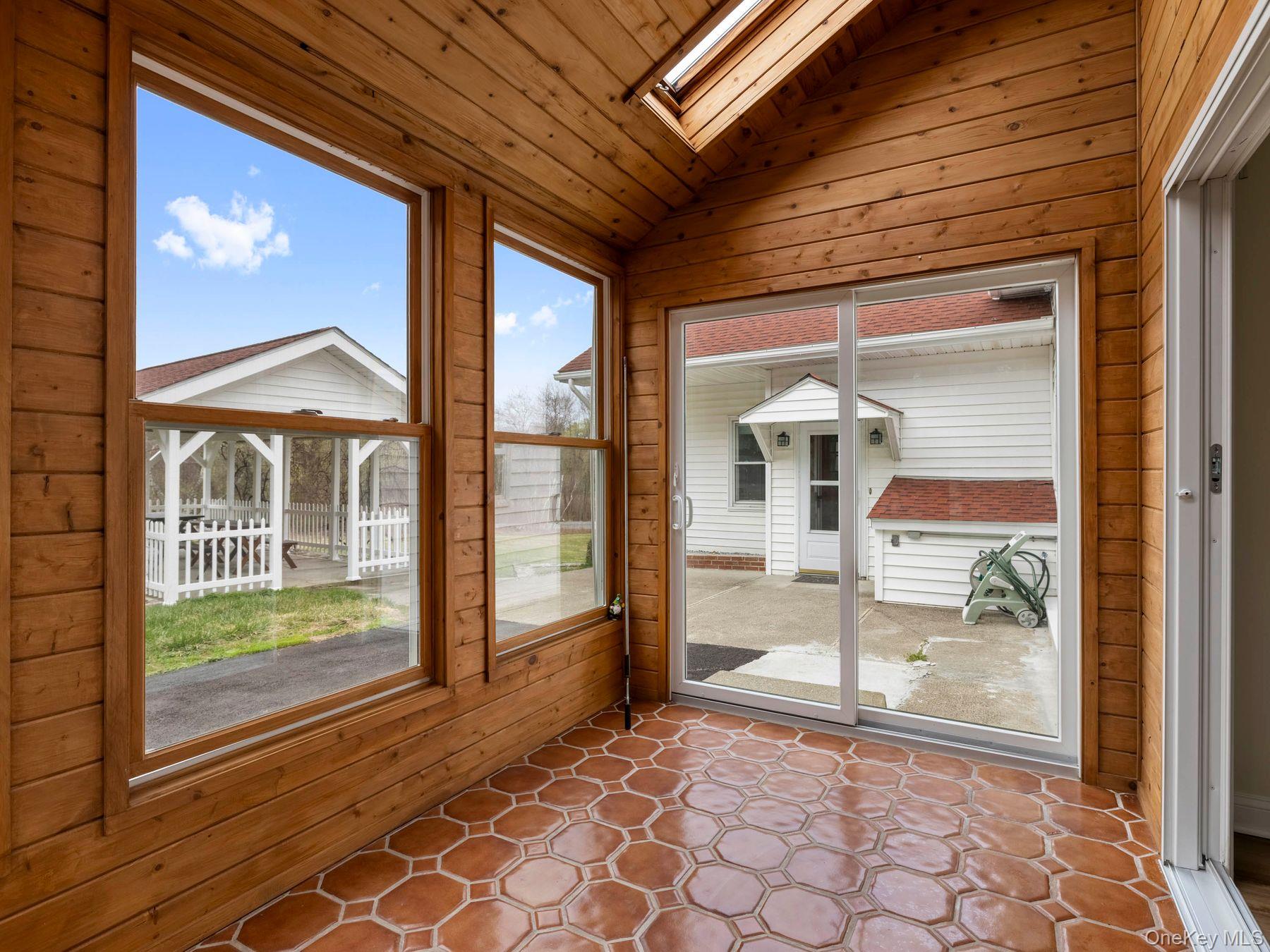5 Shari Property Photo 13