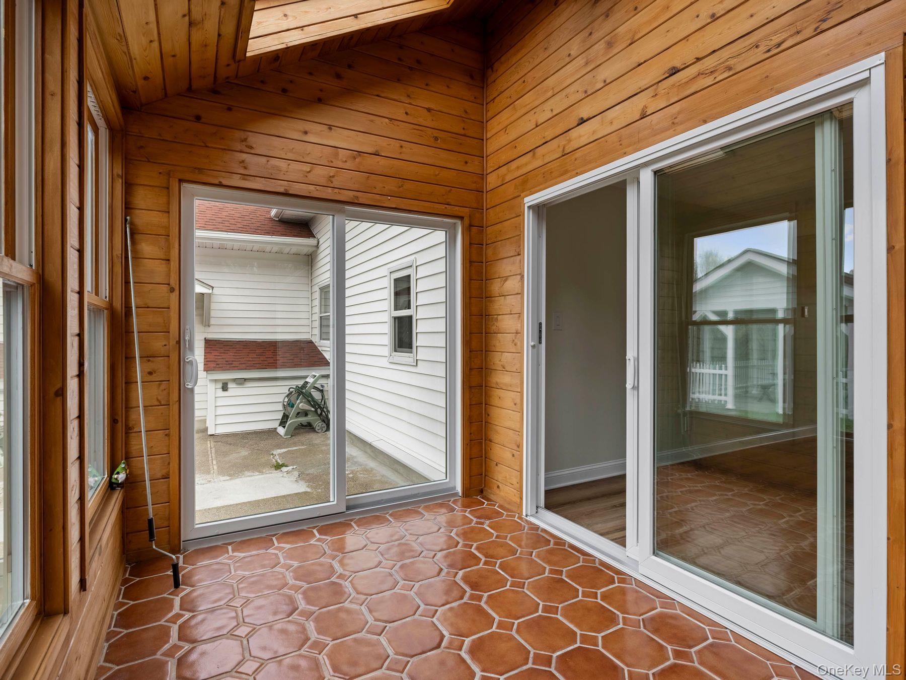5 Shari Property Photo 14