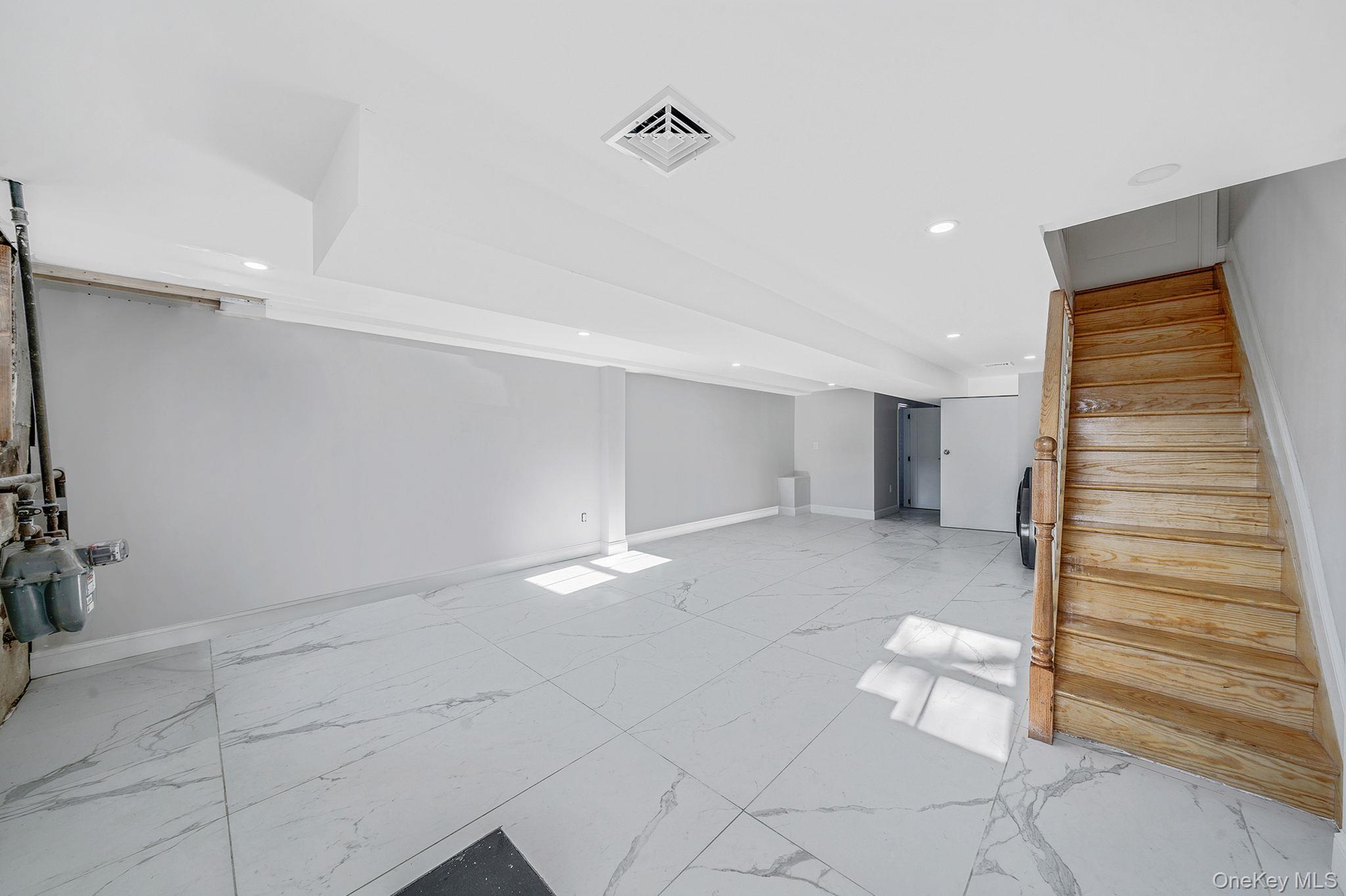 1139 Brooklyn Avenue Property Photo 33