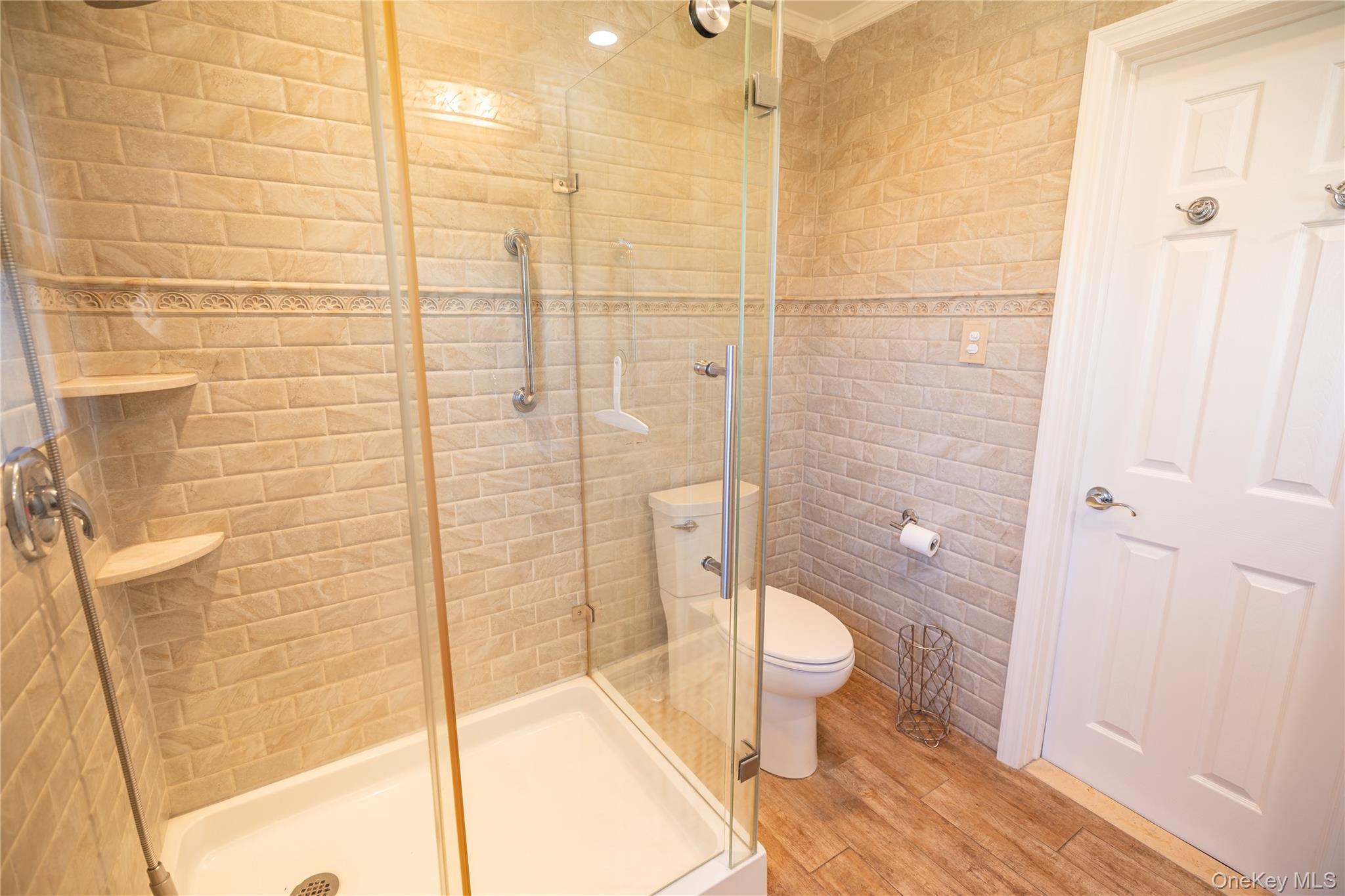 84 Rhoda Avenue Property Photo 12