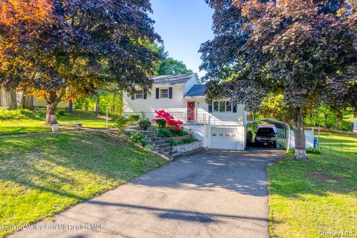 94 Tammany Street Property Photo 3