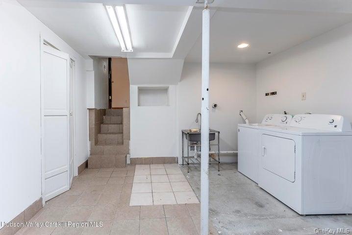 94 Tammany Street Property Photo 38