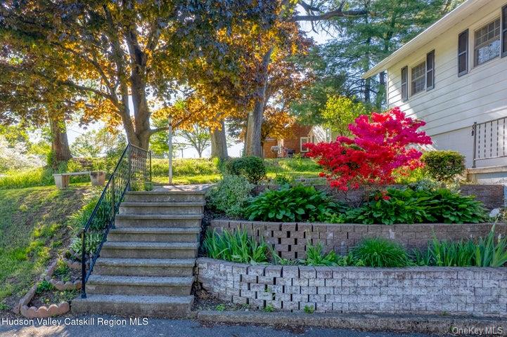 94 Tammany Street Property Photo 49