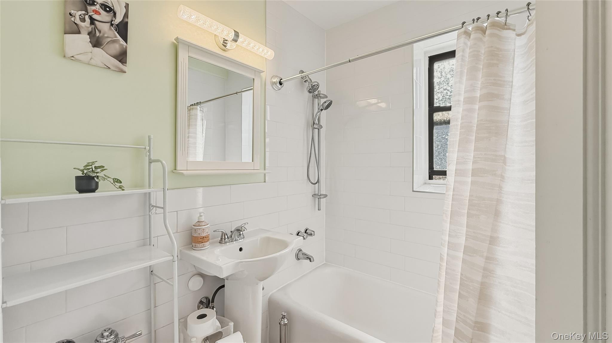 185 Marine Avenue 2c Property Photo 8