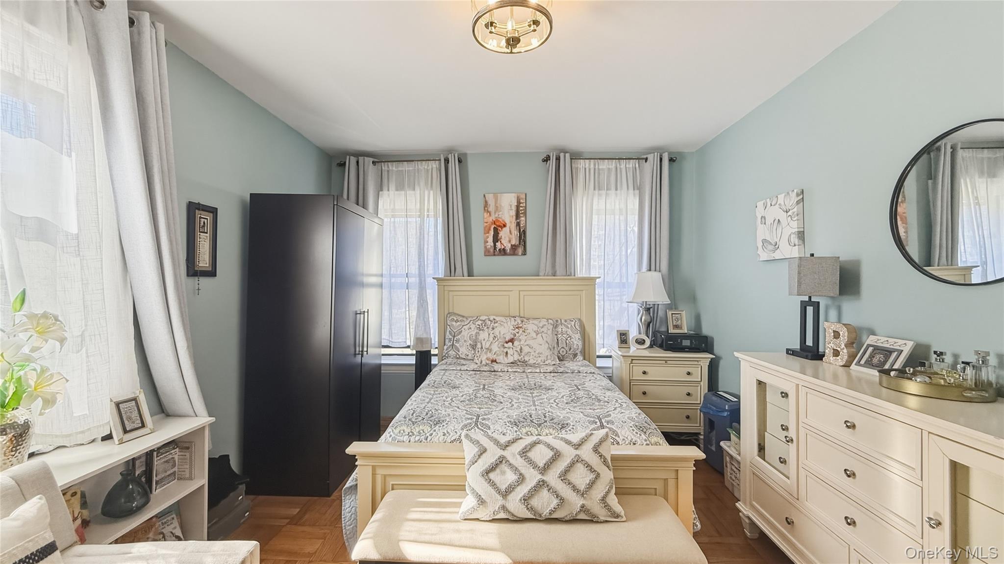 185 Marine Avenue 2c Property Photo 11