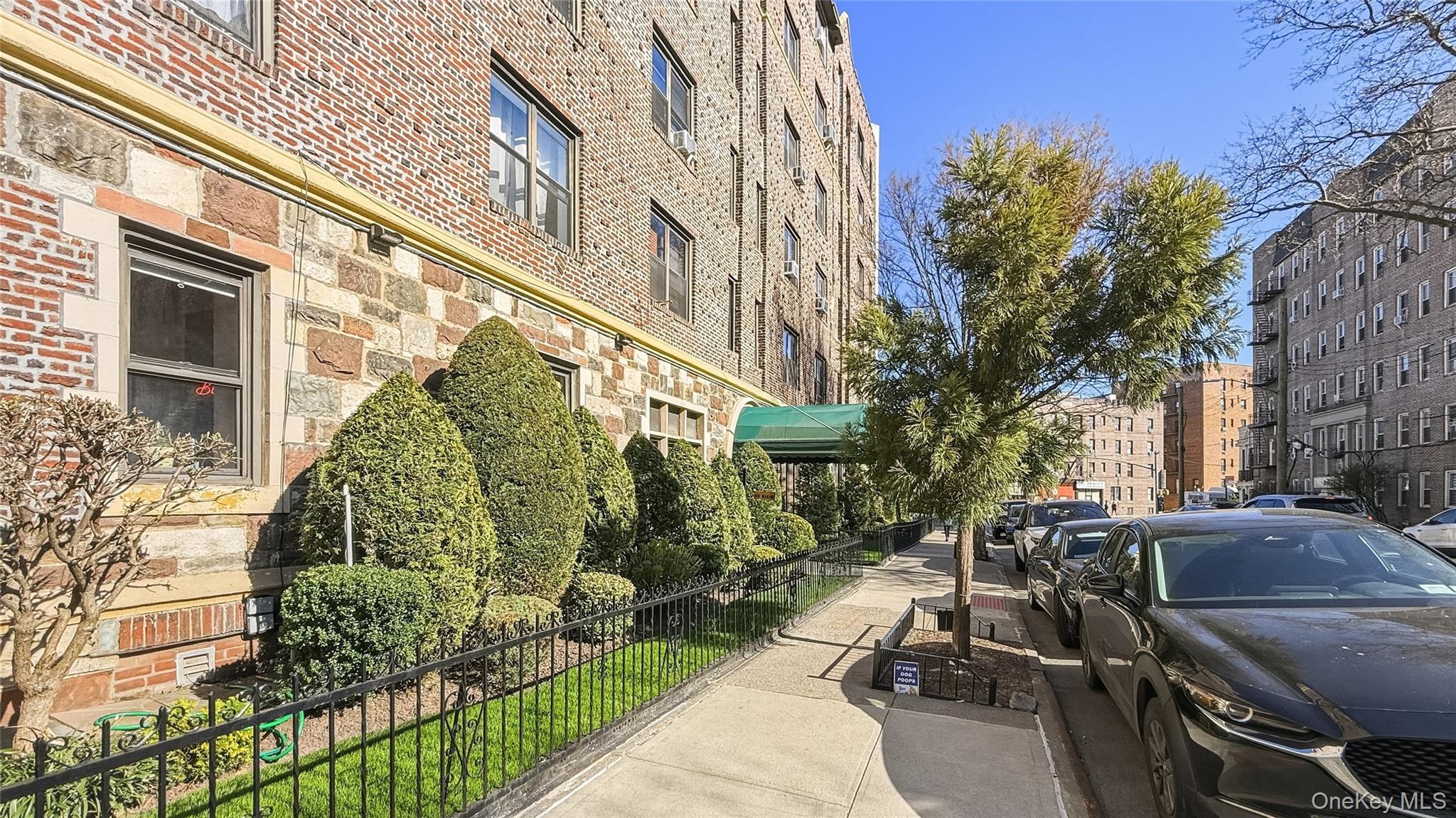 185 Marine Avenue 2c Property Photo 33