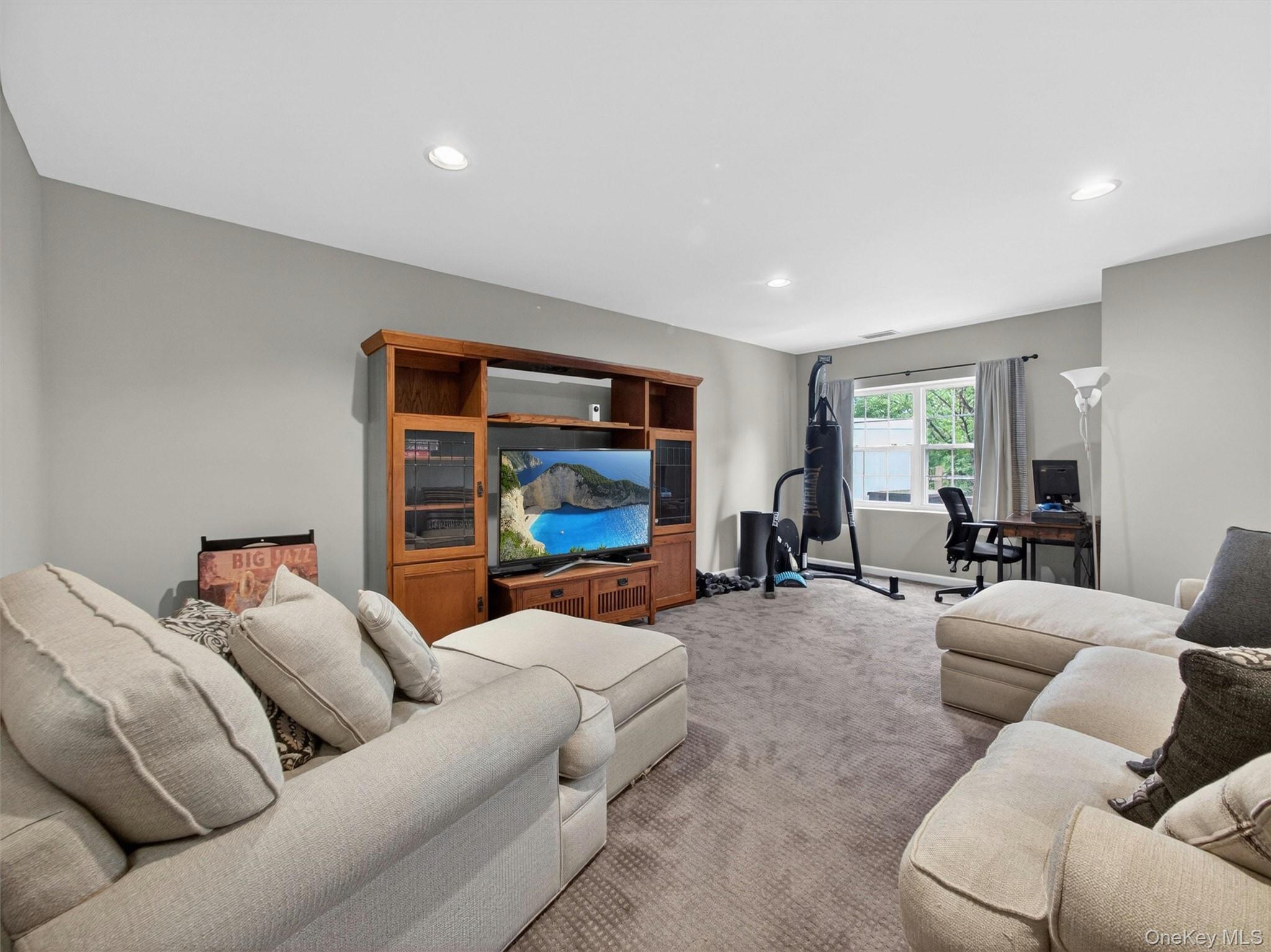 71 Crystal Hill Drive Property Photo 21