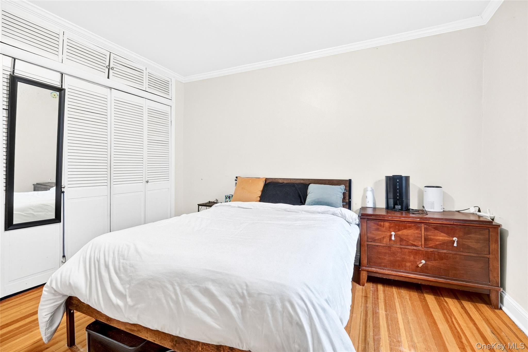 240 Halstead Avenue B6 Property Photo 25
