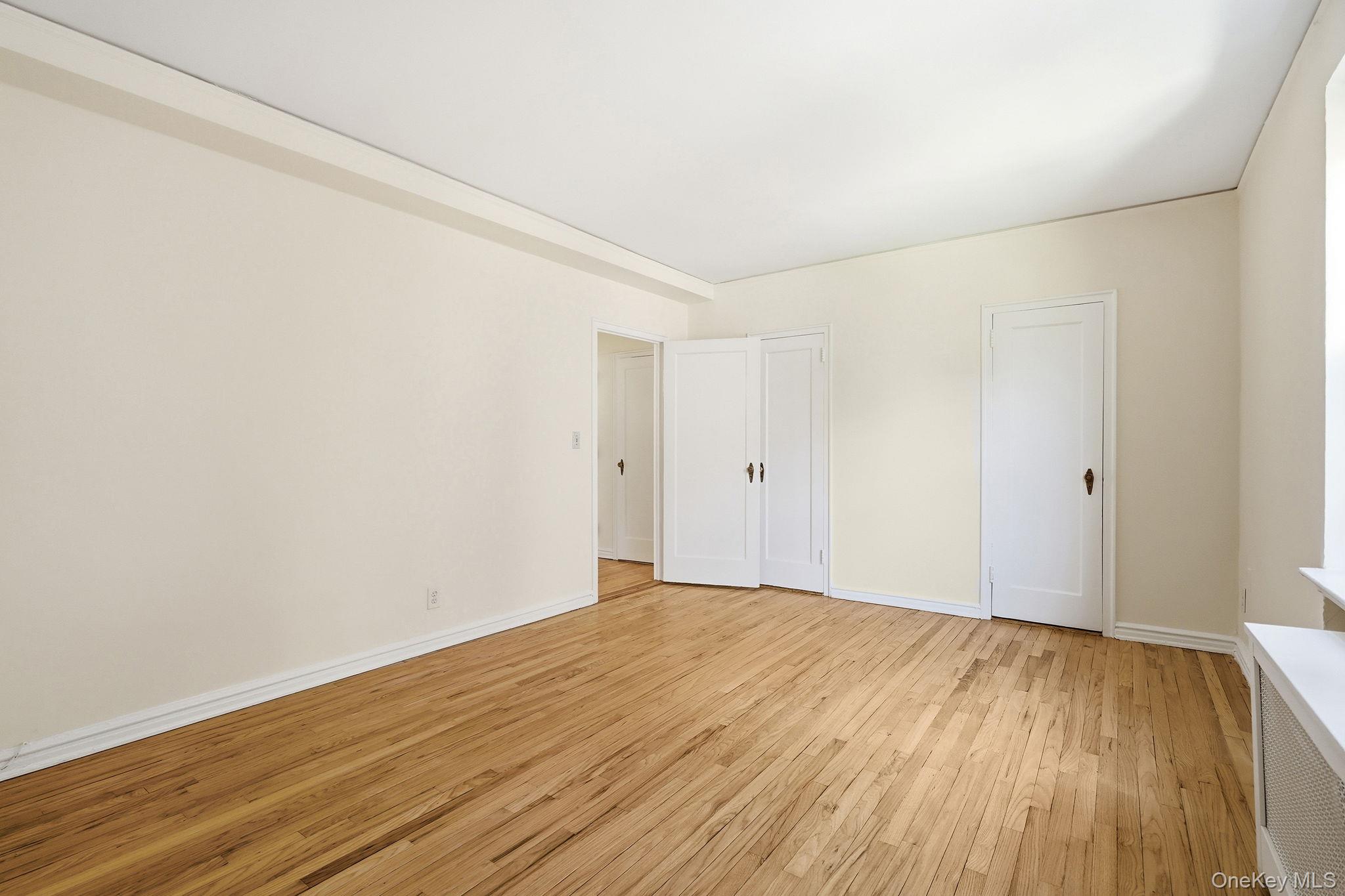 196 Garth Road 2f Property Photo 14
