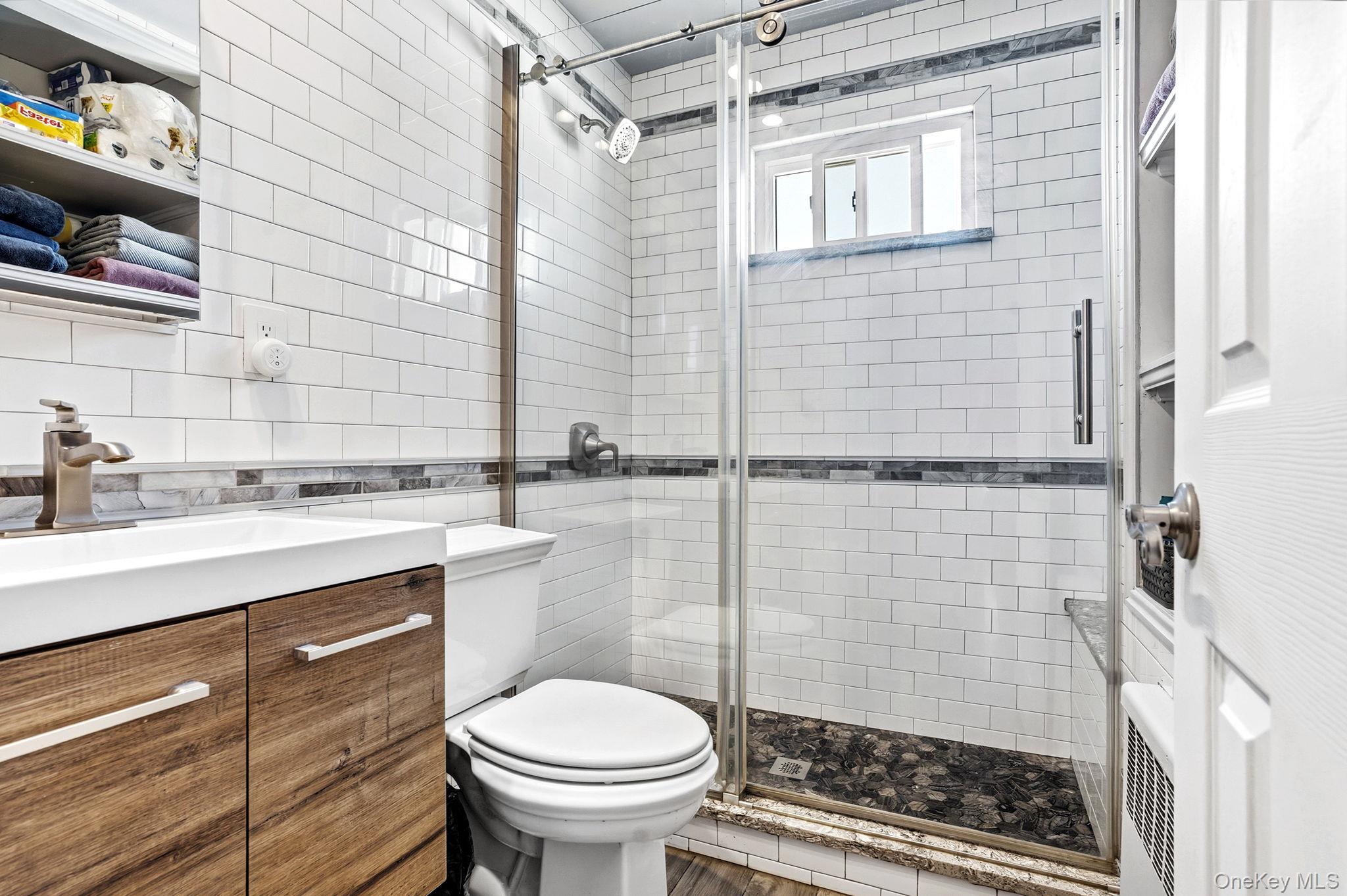 160 Saint Marks Avenue Property Photo 11