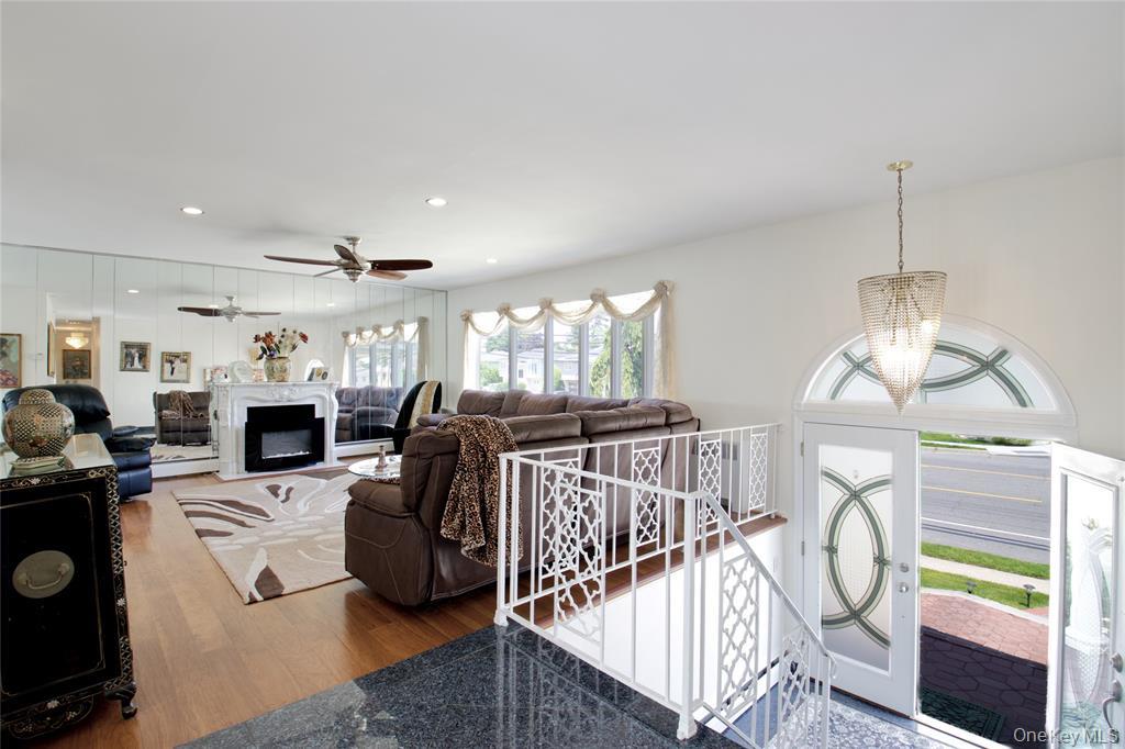 443 Hungry Harbor Road Property Photo 4