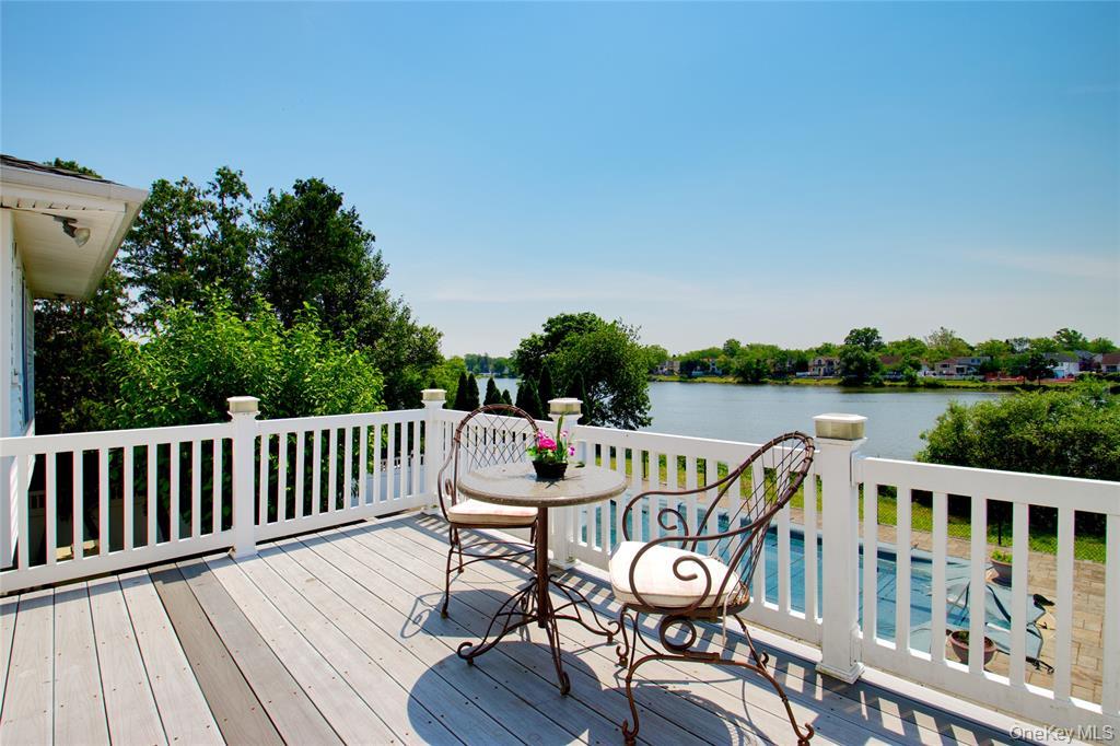 443 Hungry Harbor Road Property Photo 9