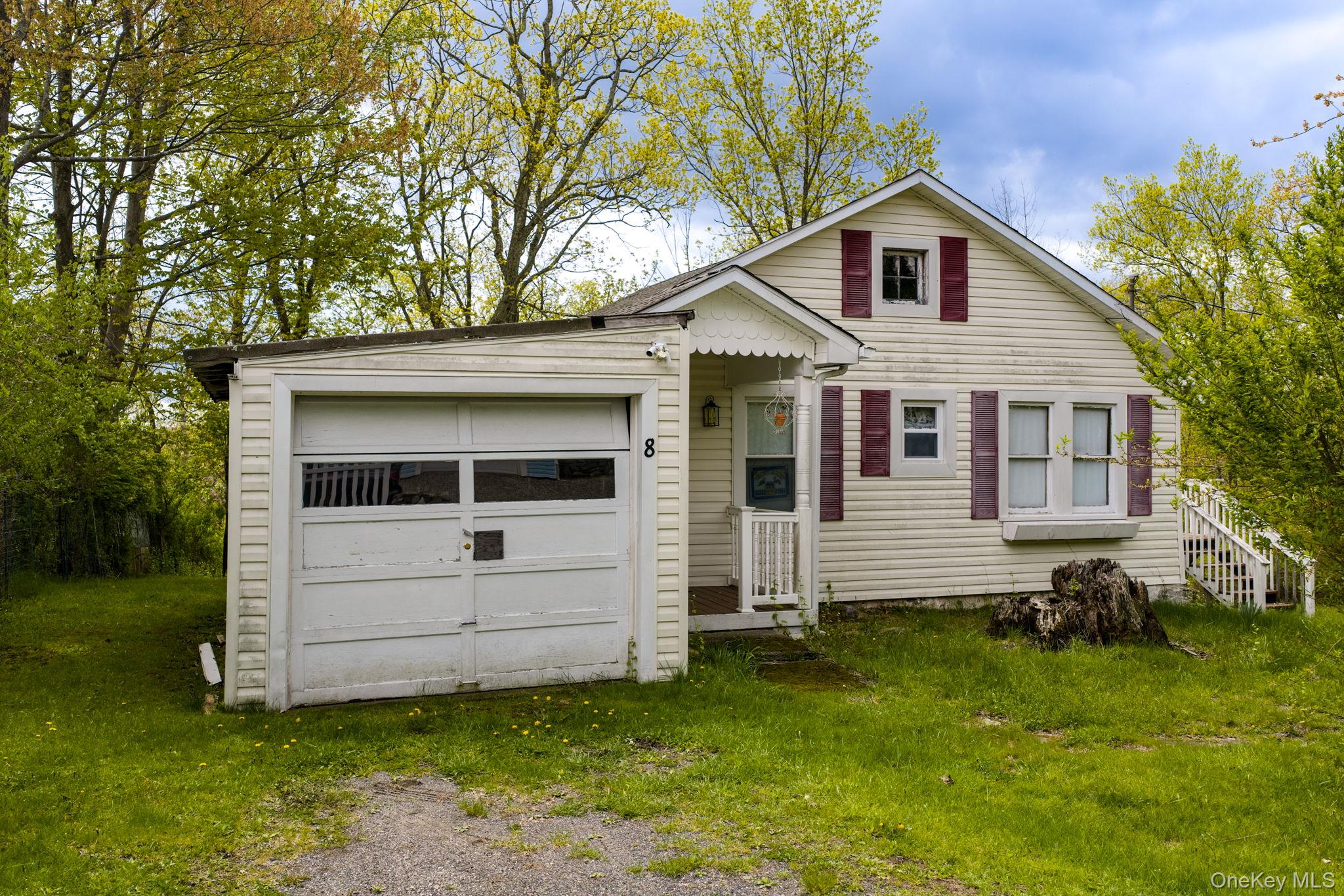 8 Chestnut Street Property Photo 2