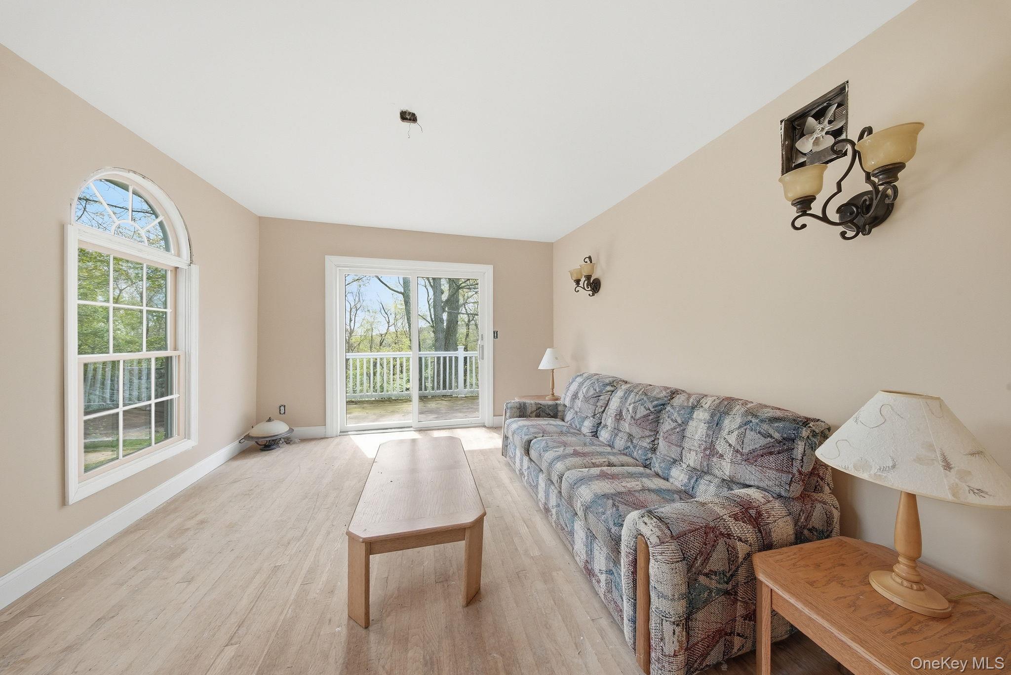 8 Chestnut Street Property Photo 7