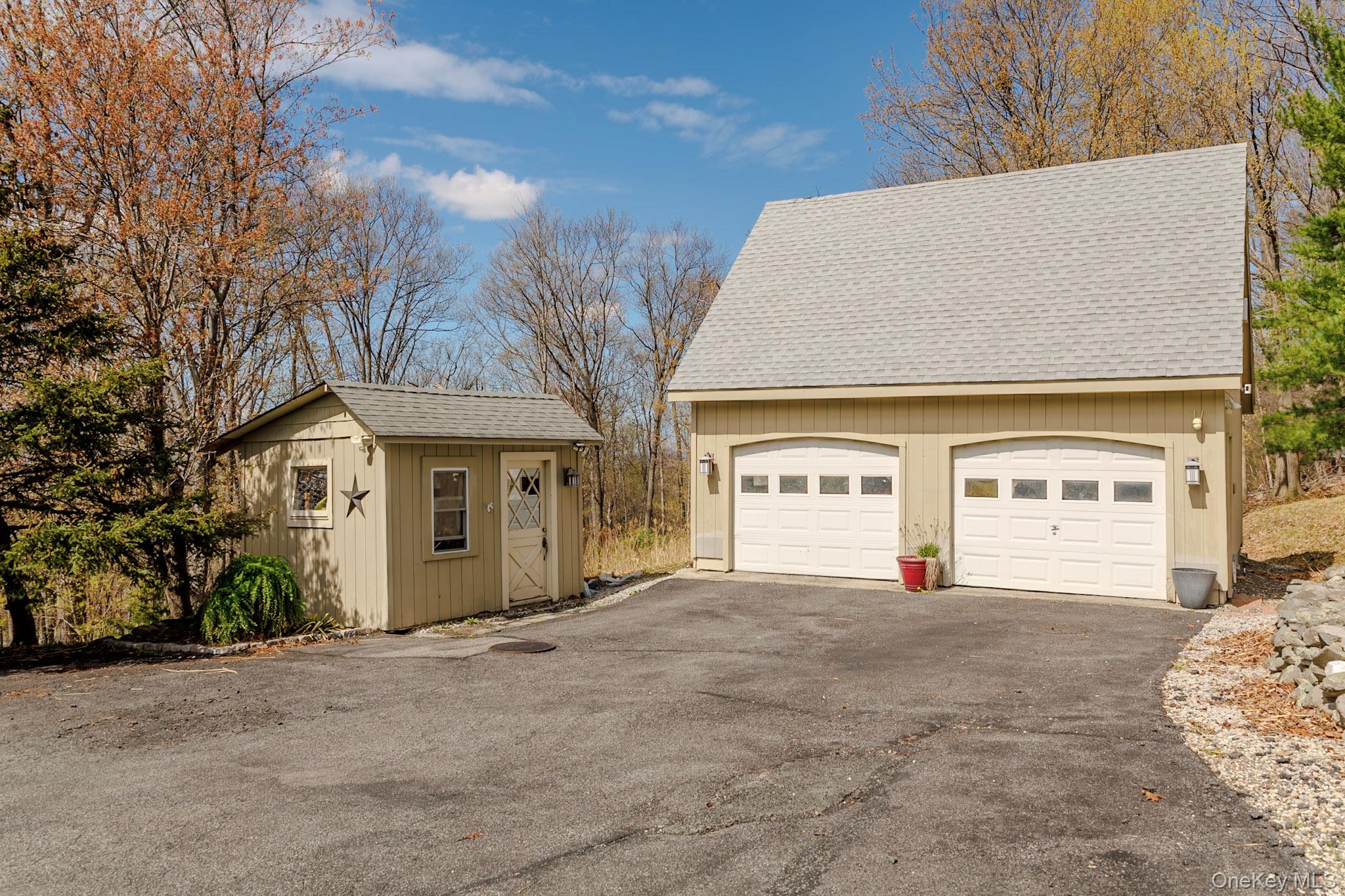 8 Horizon Road Property Photo 5
