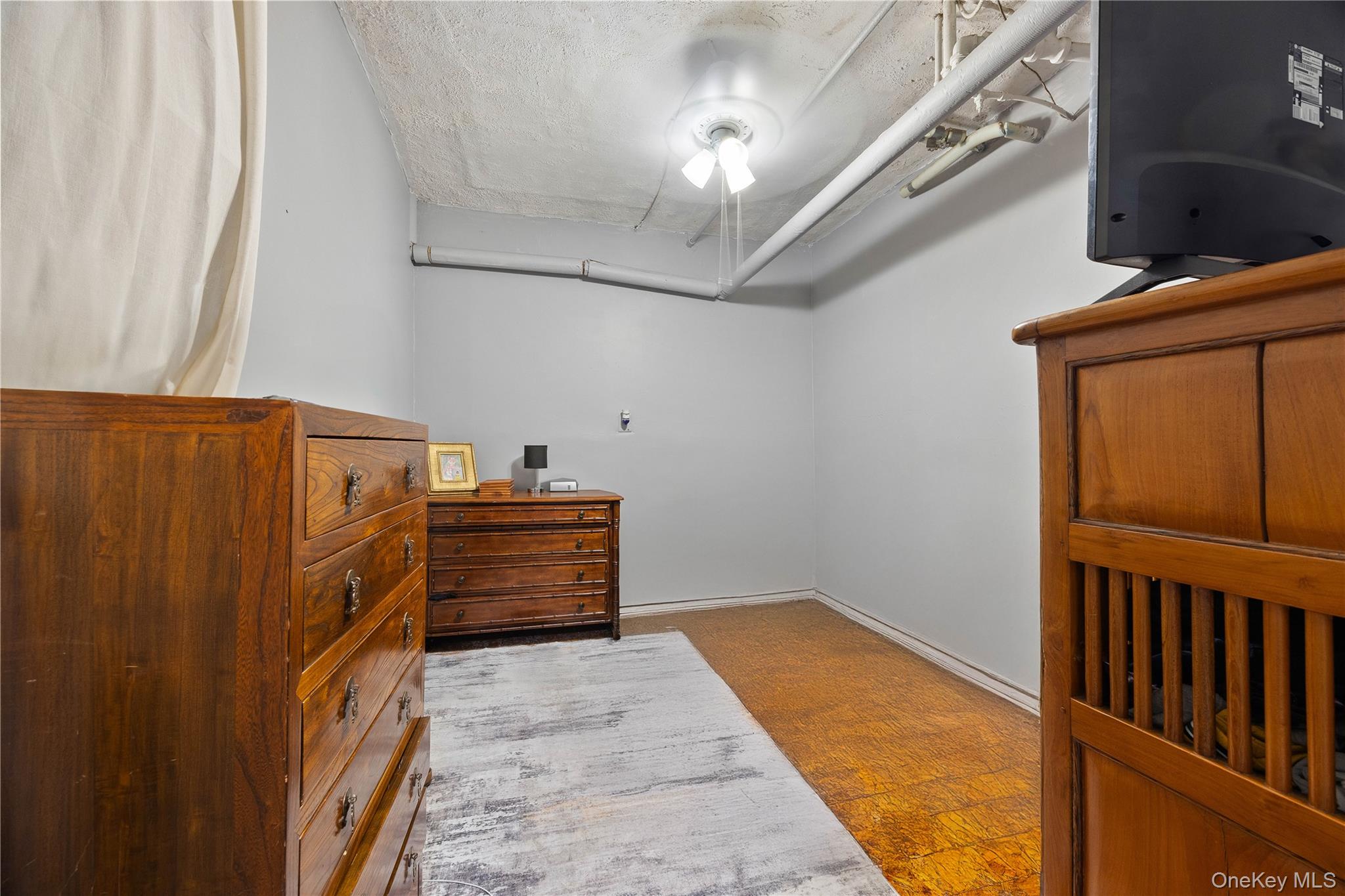 5 Forkland Lane Property Photo 30