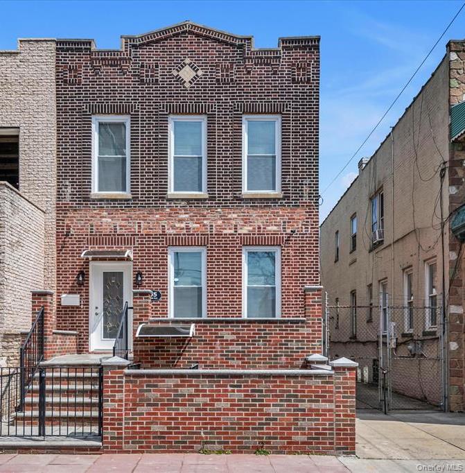 605 Sheffield Avenue Property Photo 1