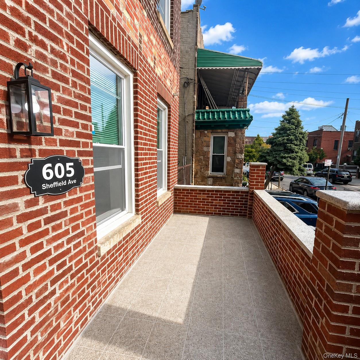 605 Sheffield Avenue Property Photo 3