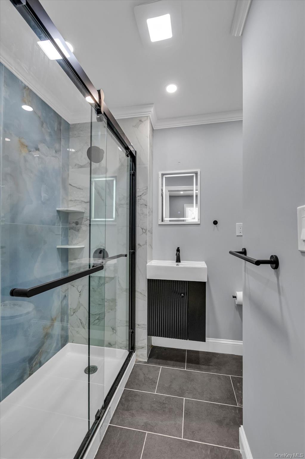 605 Sheffield Avenue Property Photo 16