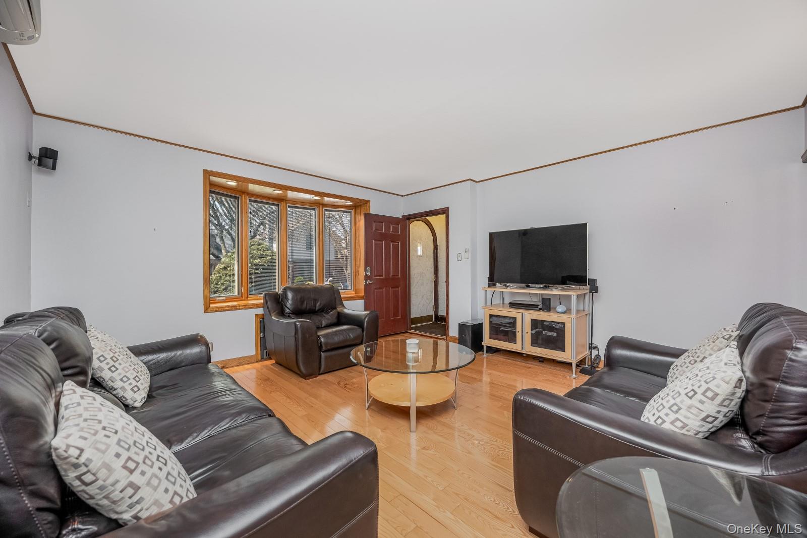 64-39 83rd Street Property Photo 6