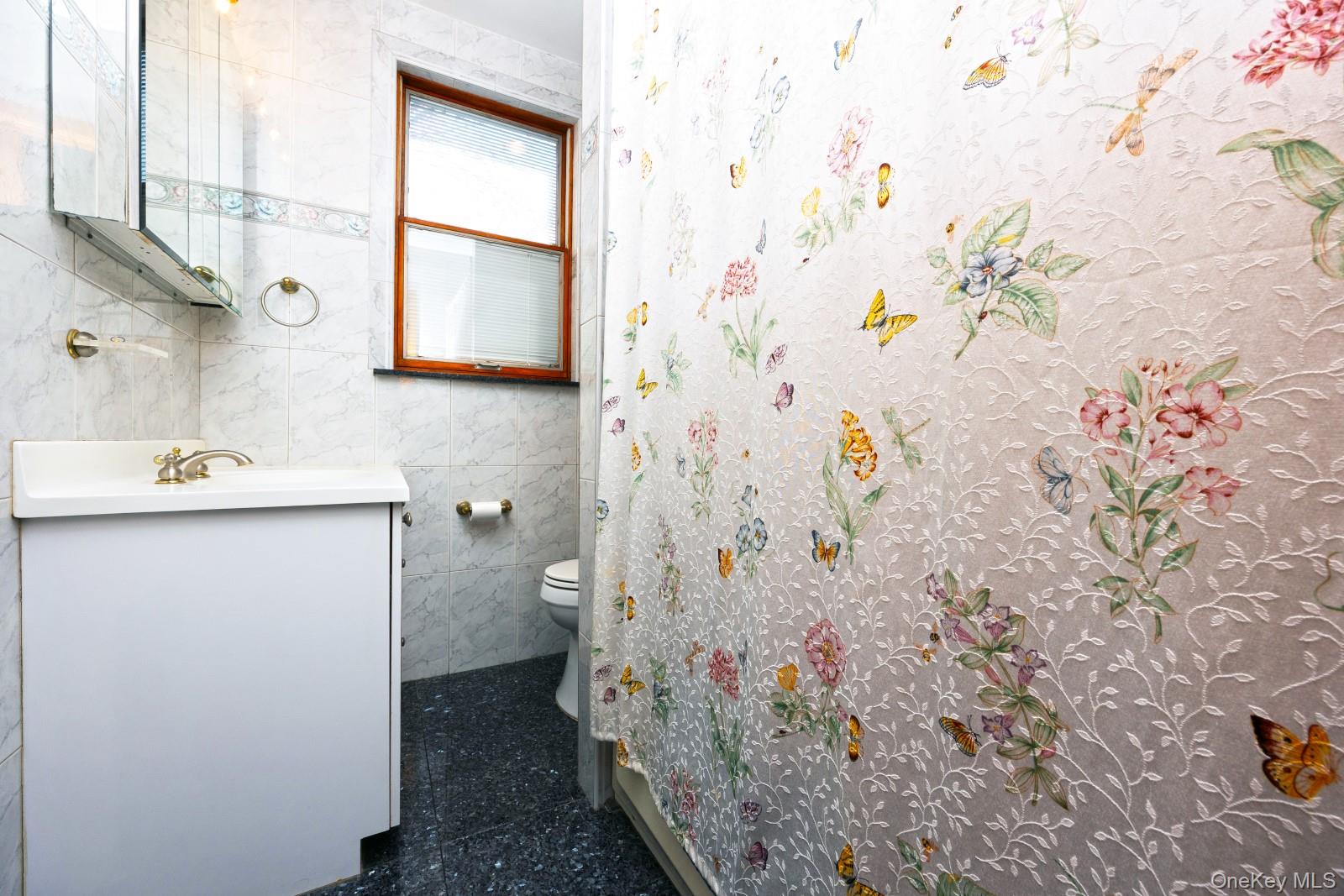 64-39 83rd Street Property Photo 23