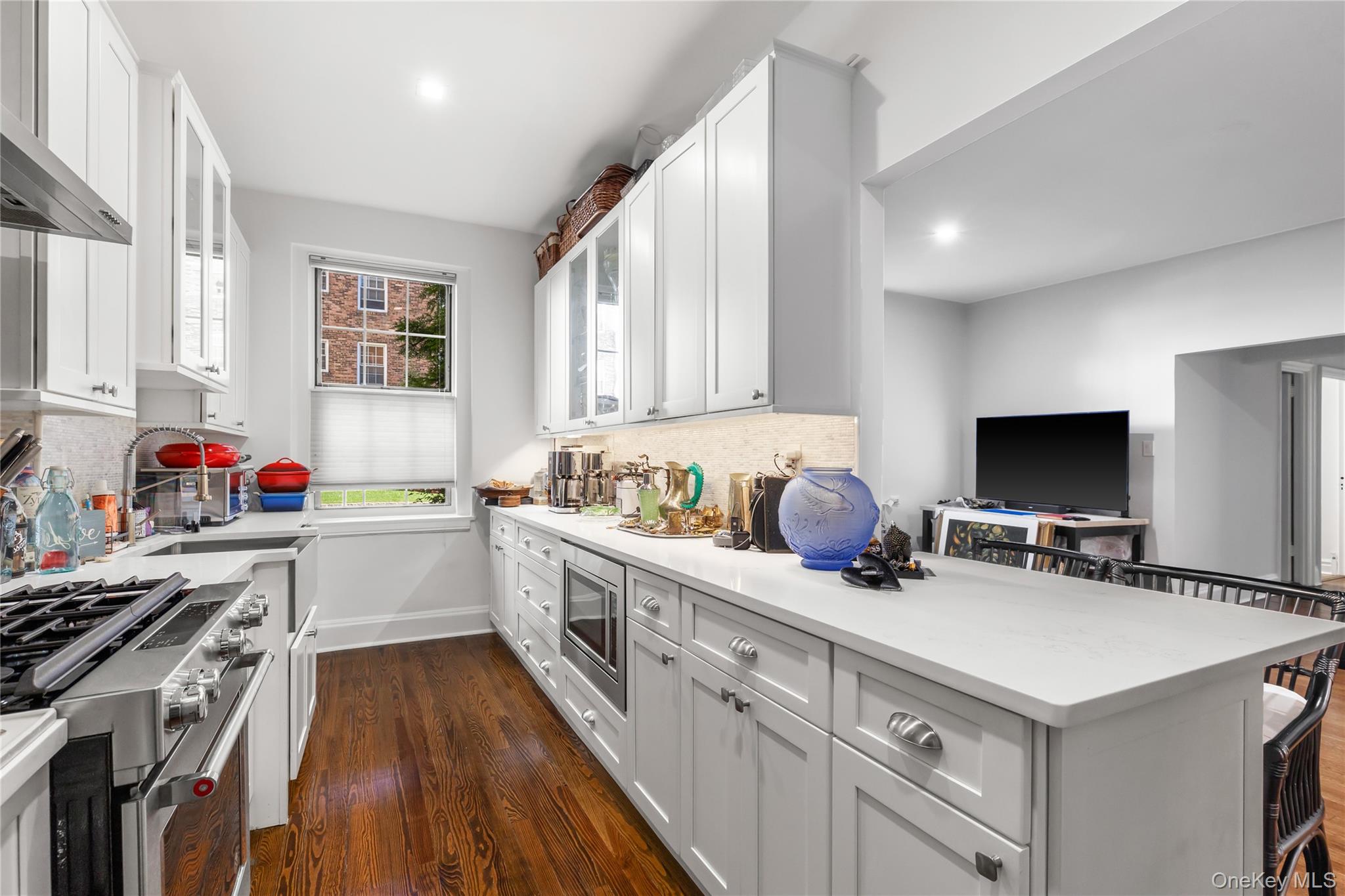 25 Parkview Avenue 1a Property Photo 6