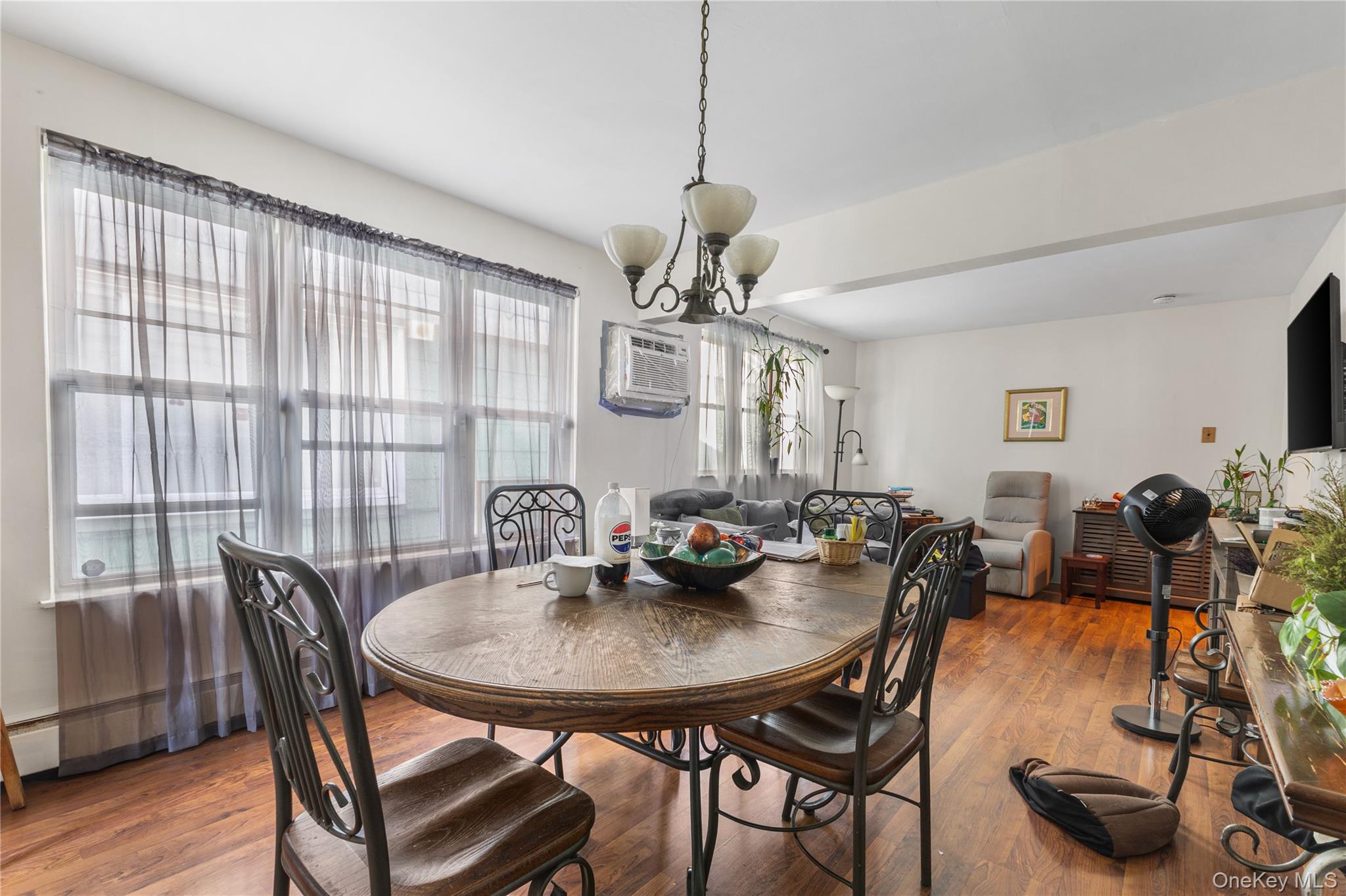 9409 Linden Boulevard Property Photo 29