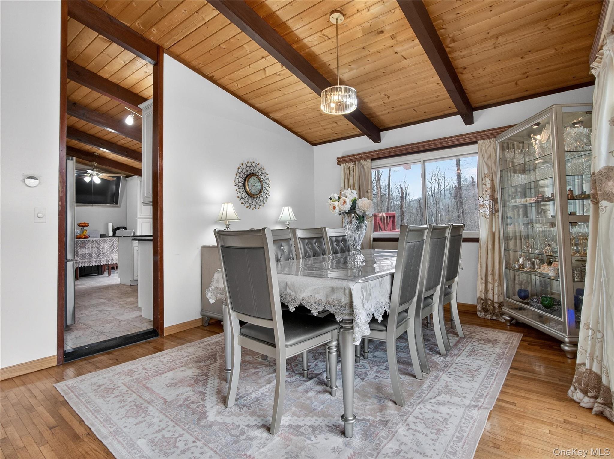 810 Haverstraw Road Property Photo 12