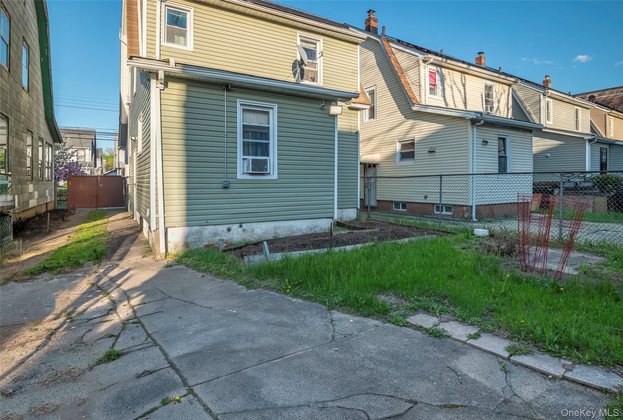 112-28 200 Street Property Photo 20