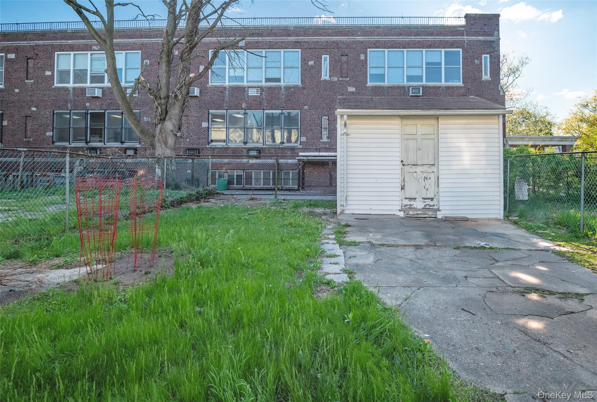 112-28 200 Street Property Photo 22