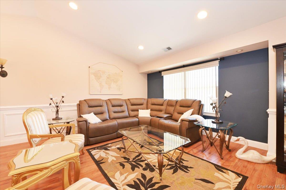 80 Morley Circle Property Photo 7