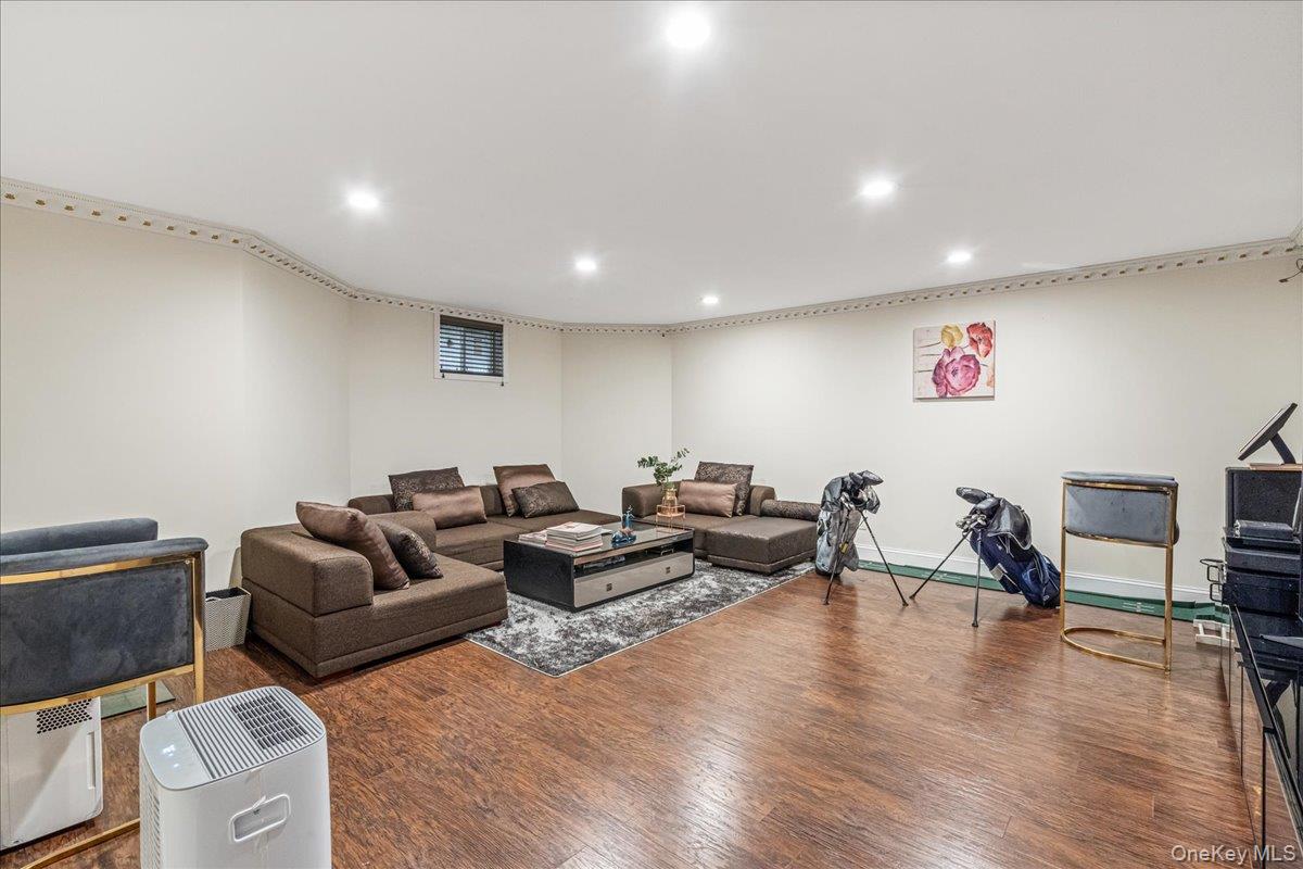 39 Coolidge Avenue Property Photo 20