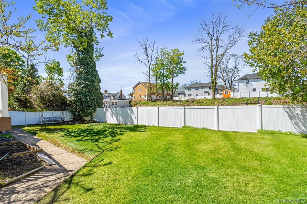 39 Coolidge Avenue Property Photo 31