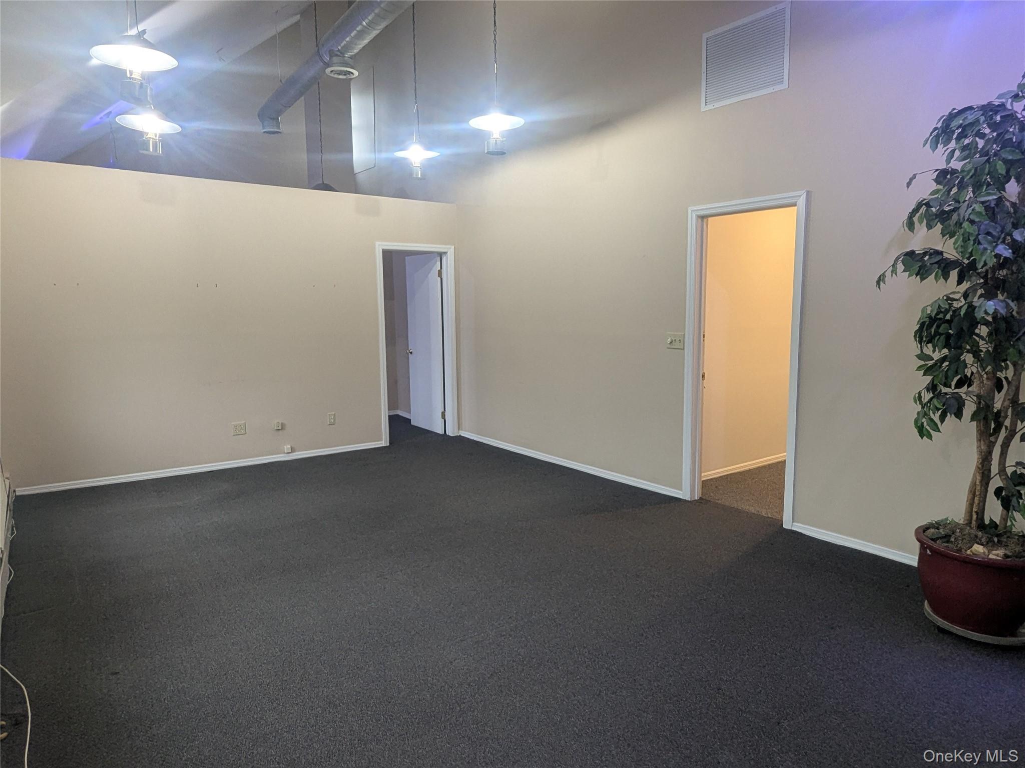 Suite 1 40 Birch Hill Road Property Photo 9