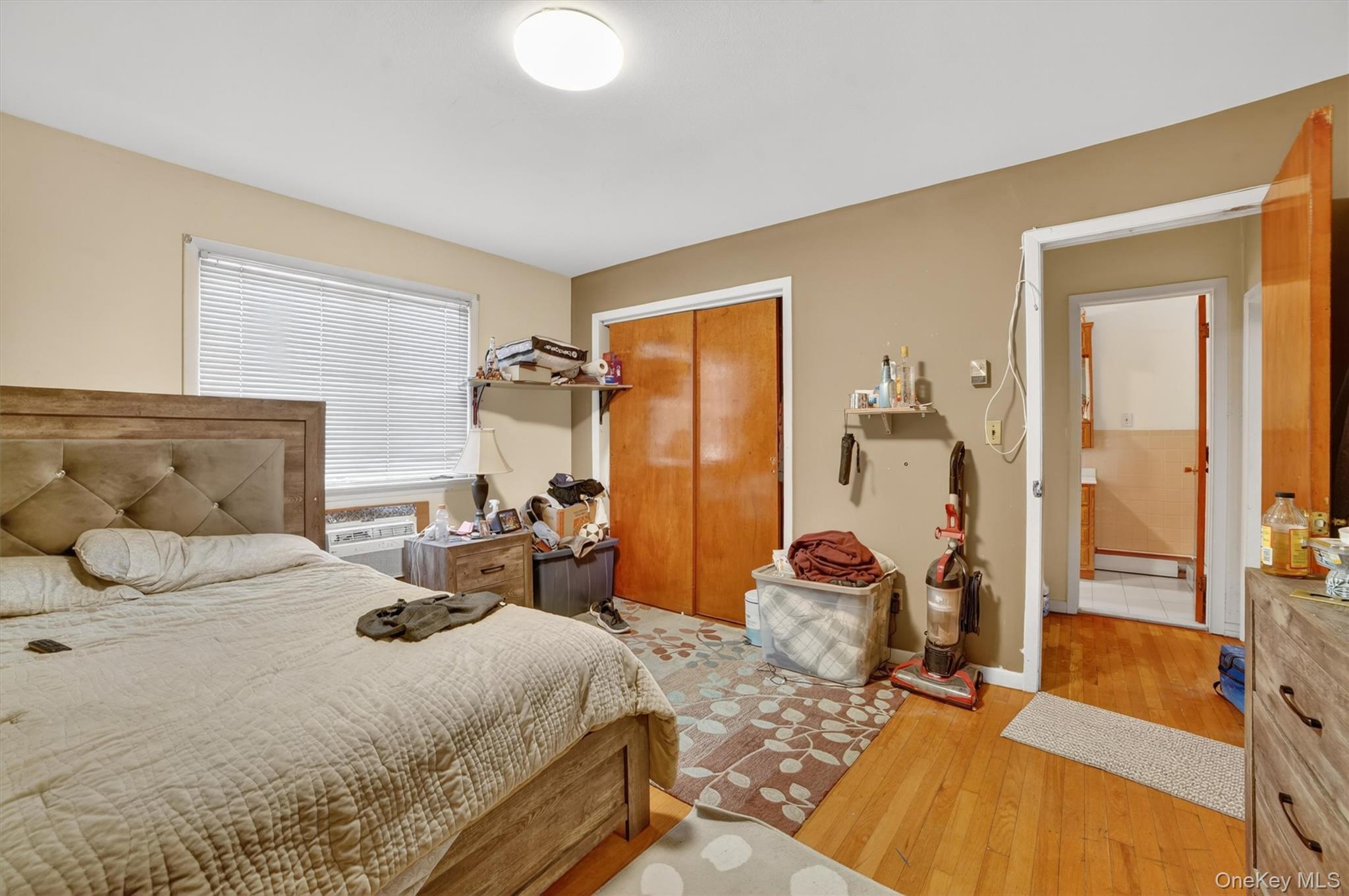 32 Terrace Avenue Property Photo 16