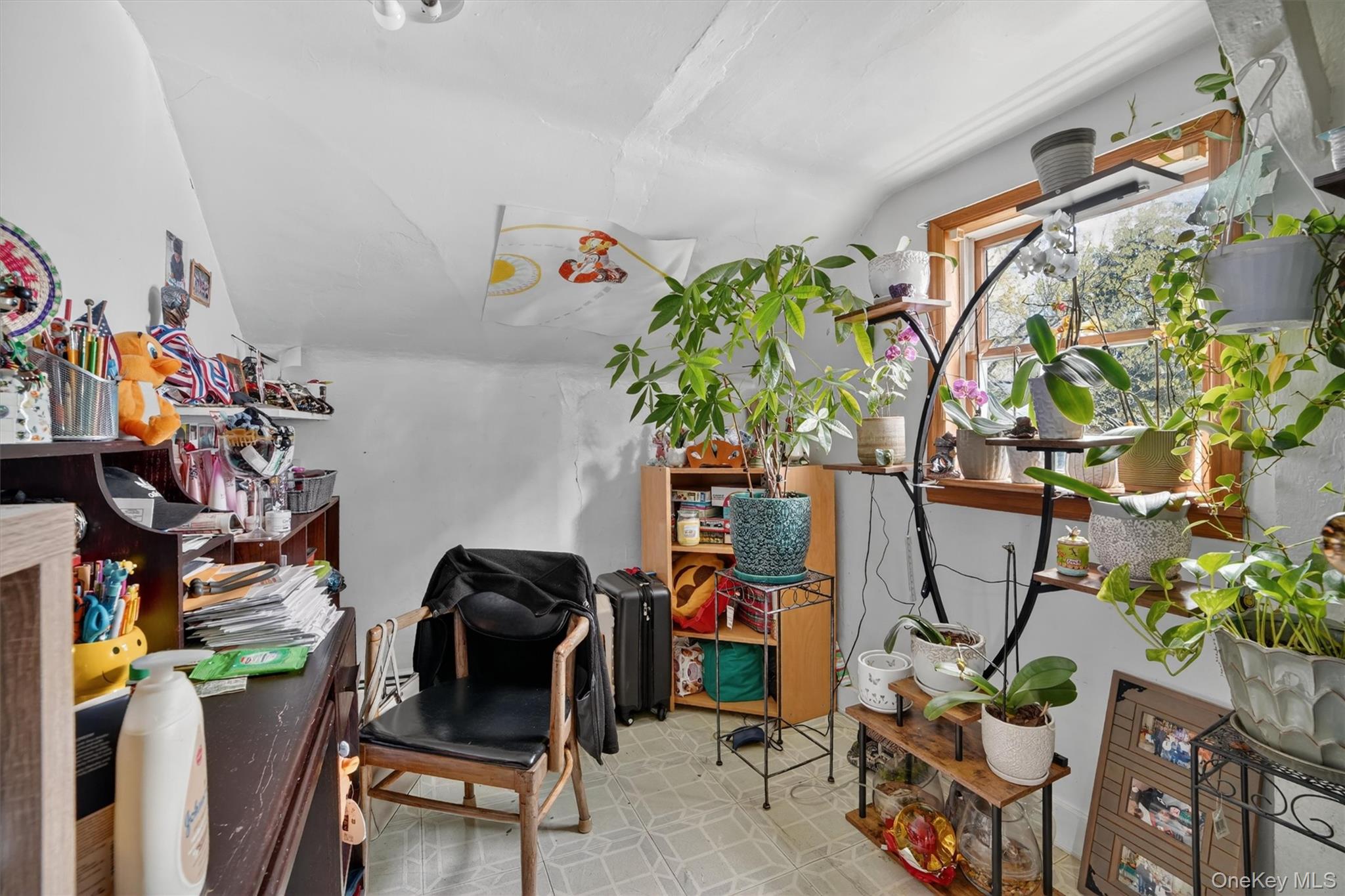 32 Terrace Avenue Property Photo 17
