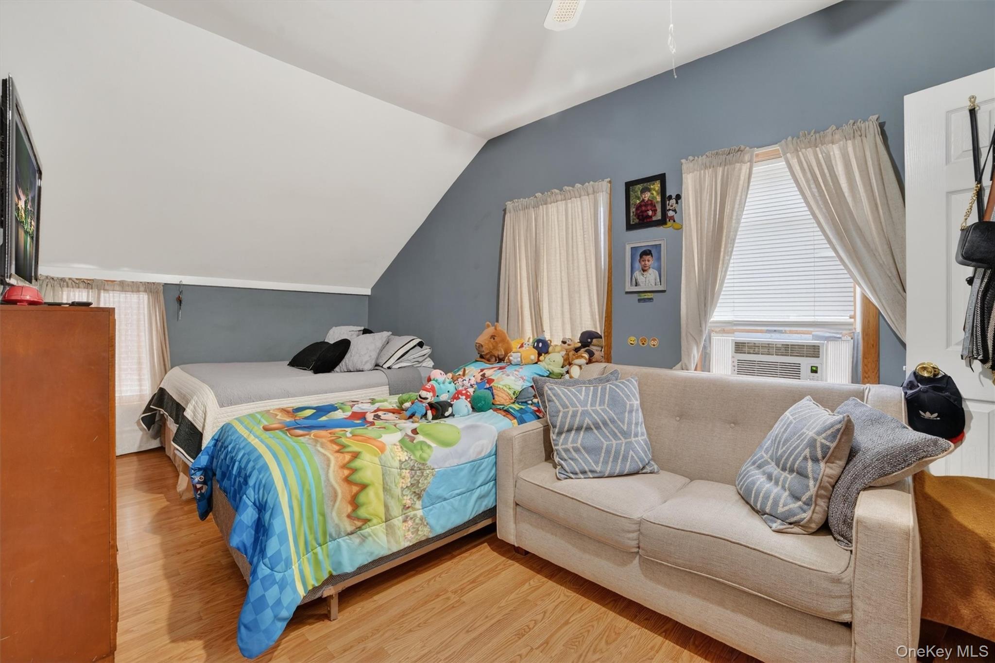 32 Terrace Avenue Property Photo 20
