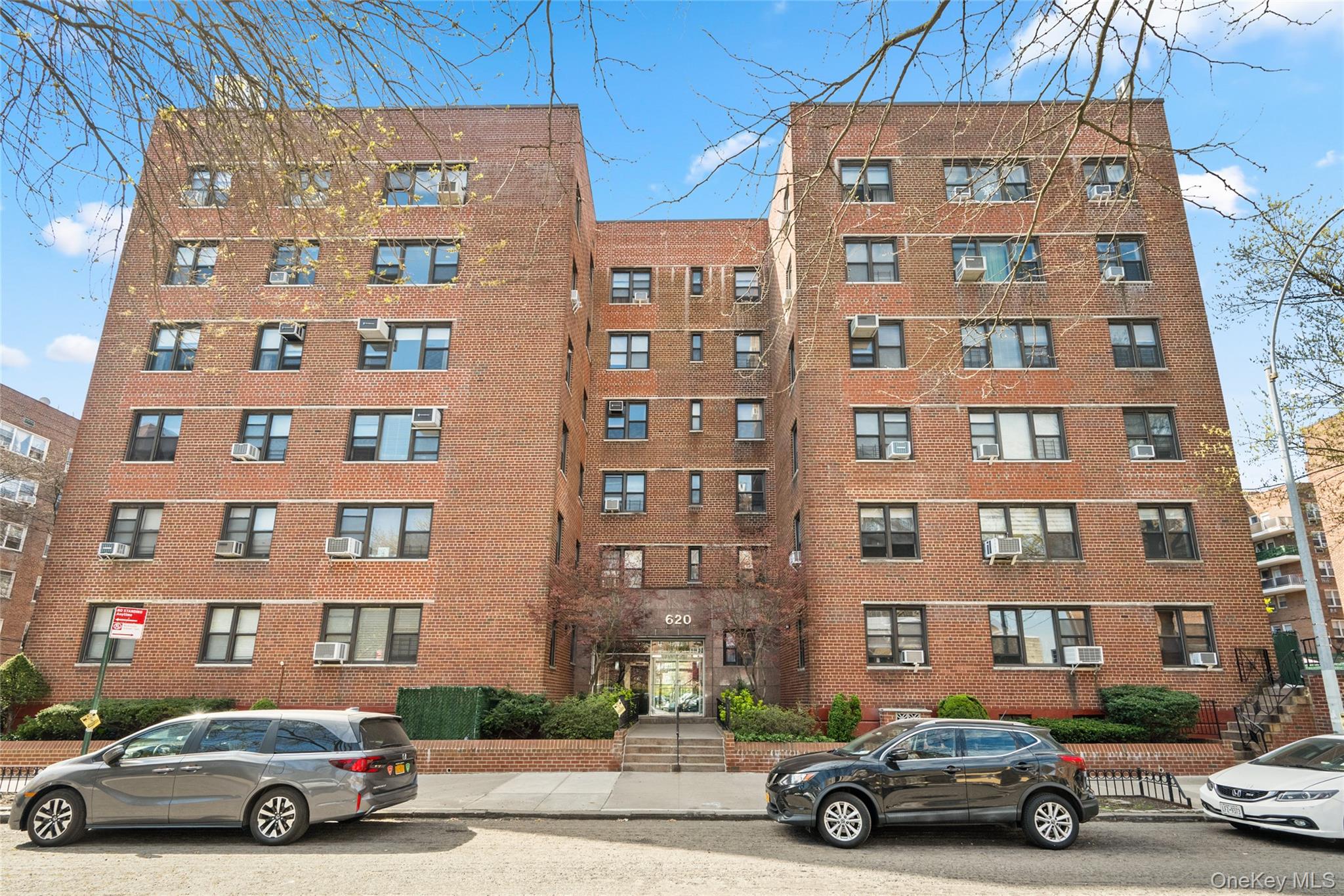 620 West 239th Unit 4A Property Photo 1