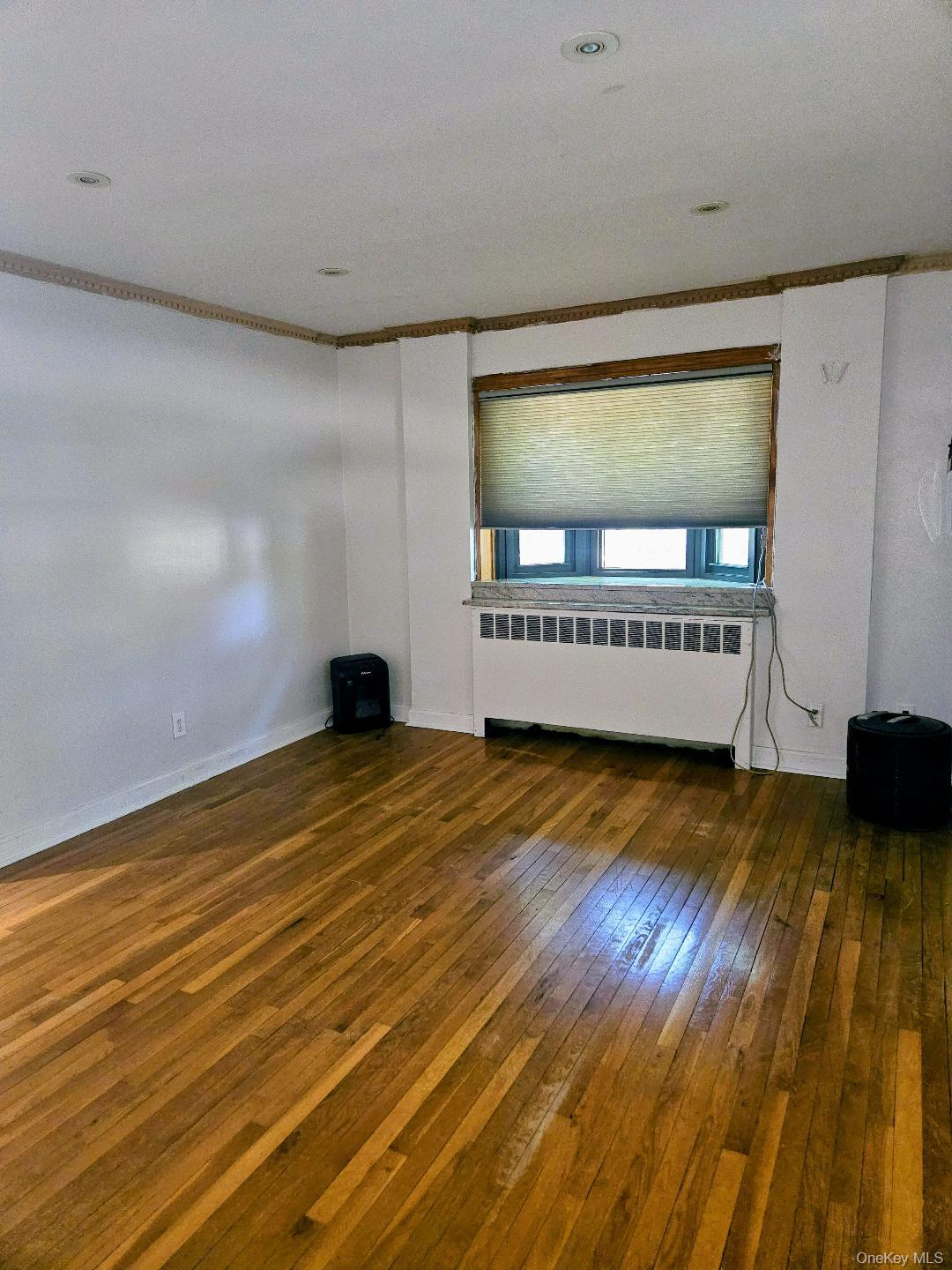 156-29 80th Street 1-296-cu Property Photo 4